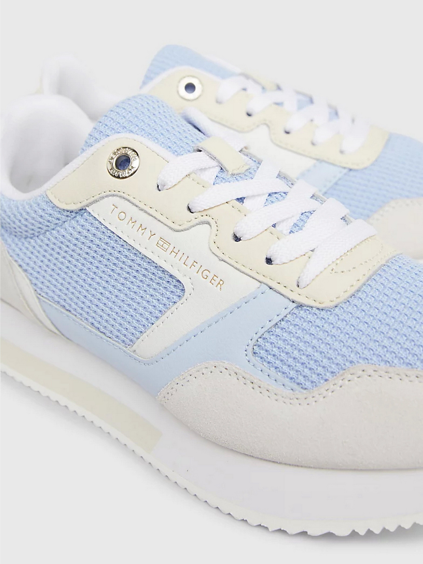 Кросівки повсякденні Tommy Hilfiger ESSENTIAL MIXED TEXTURE RUNNER TRAINERS модель FW0FW07381-C1O Фото