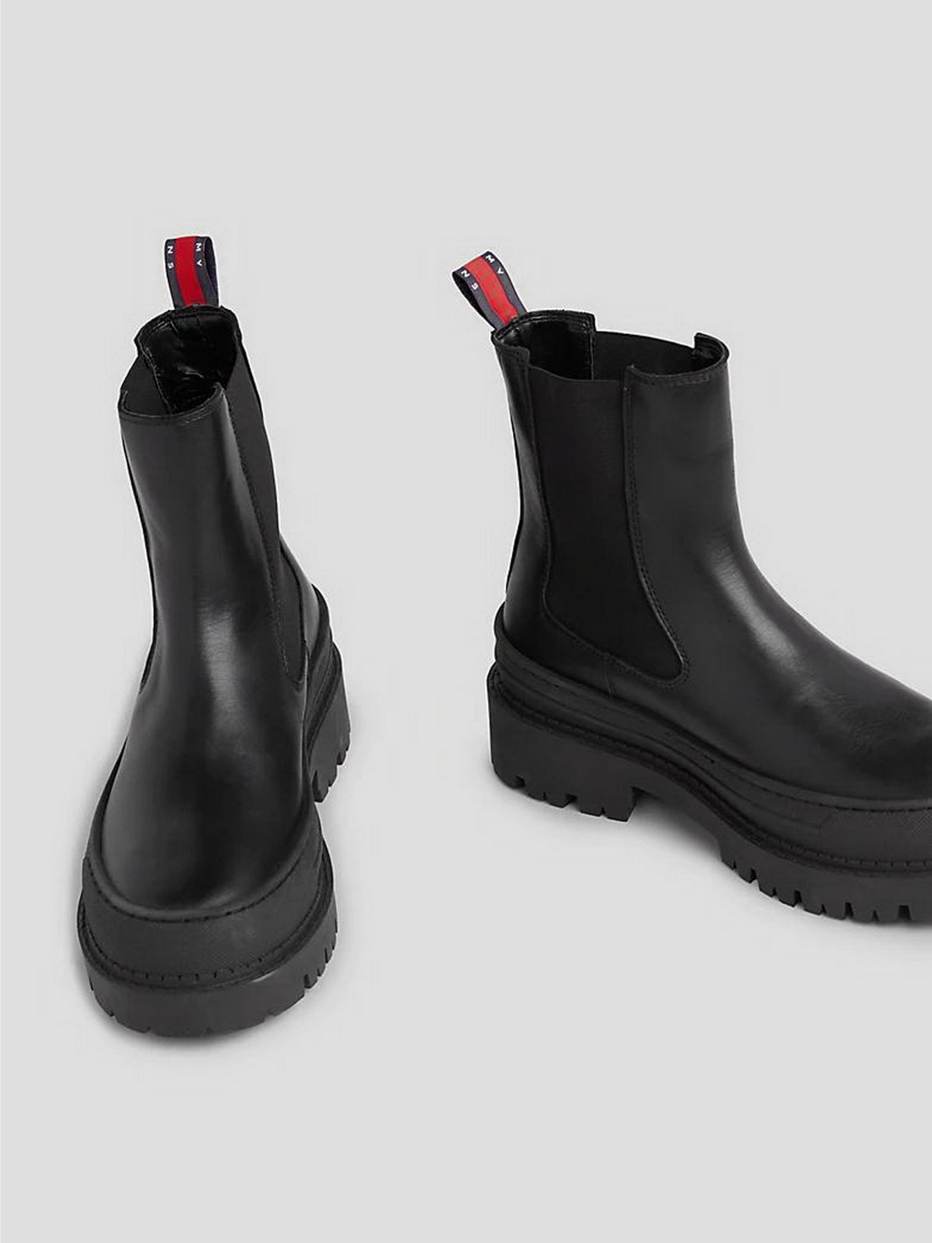 Челси Tommy Hilfiger 
Tjw Chelsea Foxing Boot модель EN0EN02289-BDS Фото