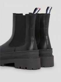 Челси Tommy Hilfiger 
Tjw Chelsea Foxing Boot модель EN0EN02289-BDS Фото