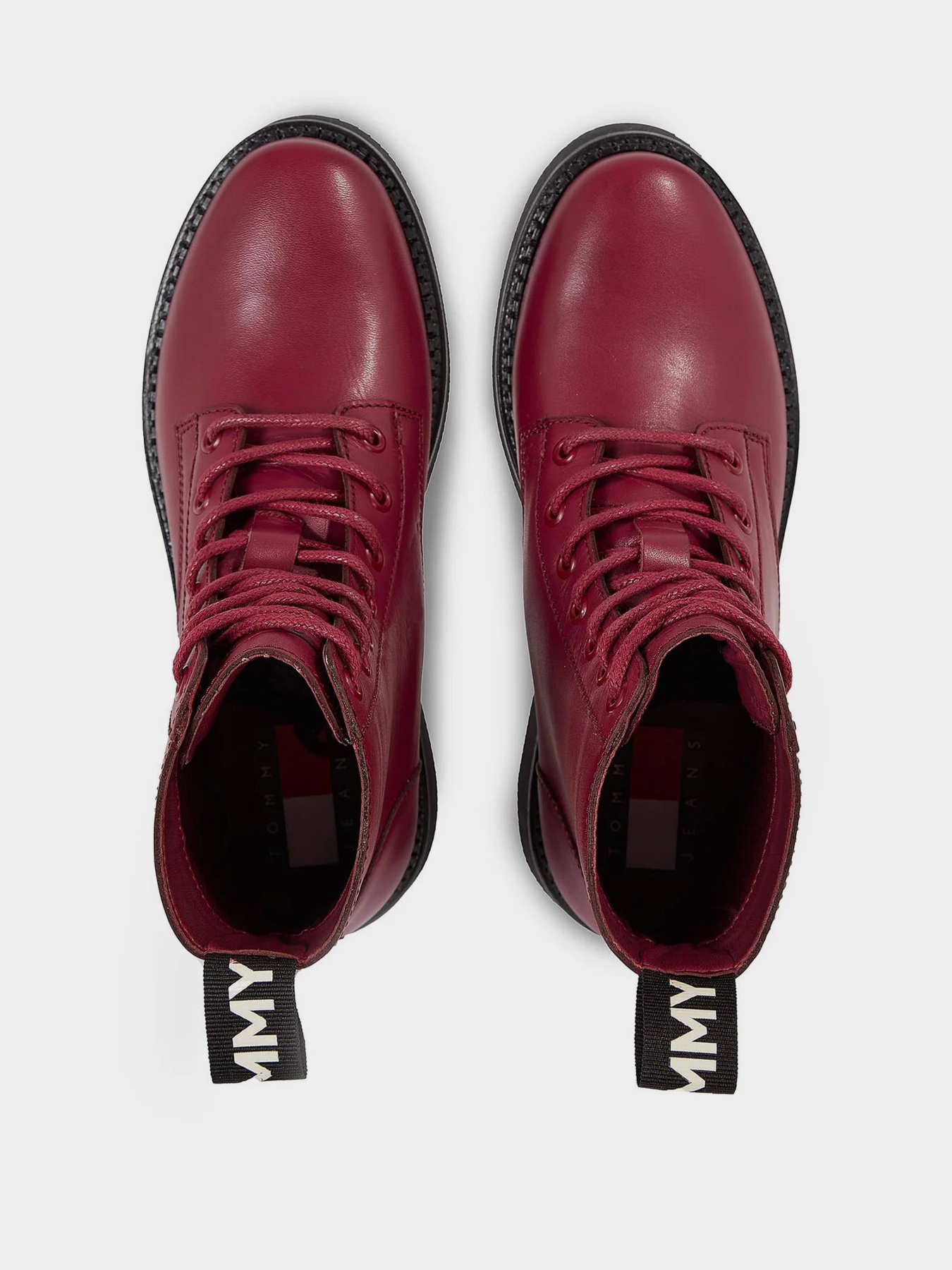 Черевики Tommy Hilfiger Tjw Lace Up Flat Boot модель EN0EN02310-XJS Фото