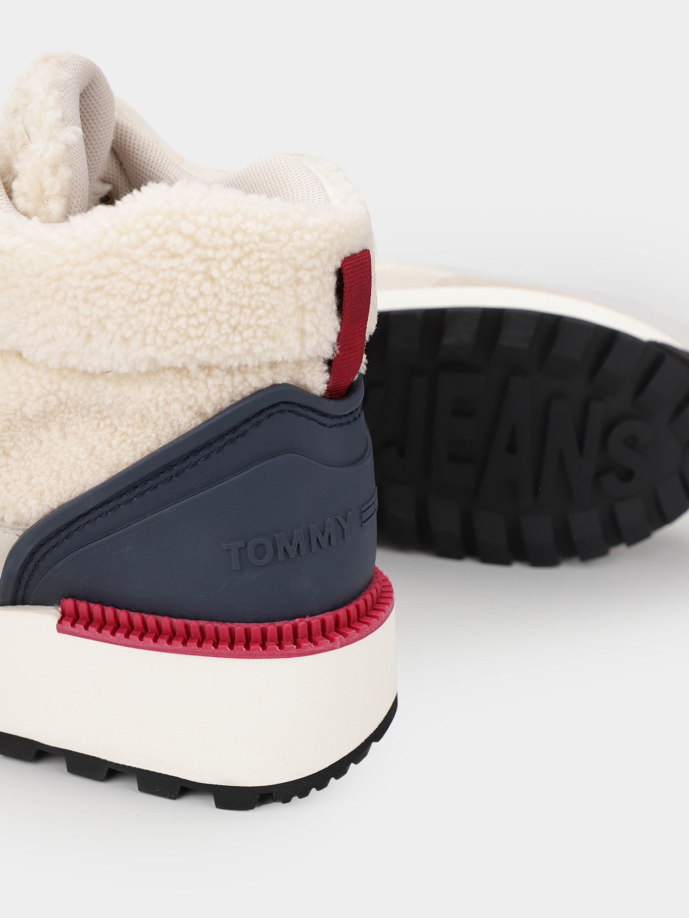 Ботинки Tommy Hilfiger модель EN0EN02312-XJS Фото