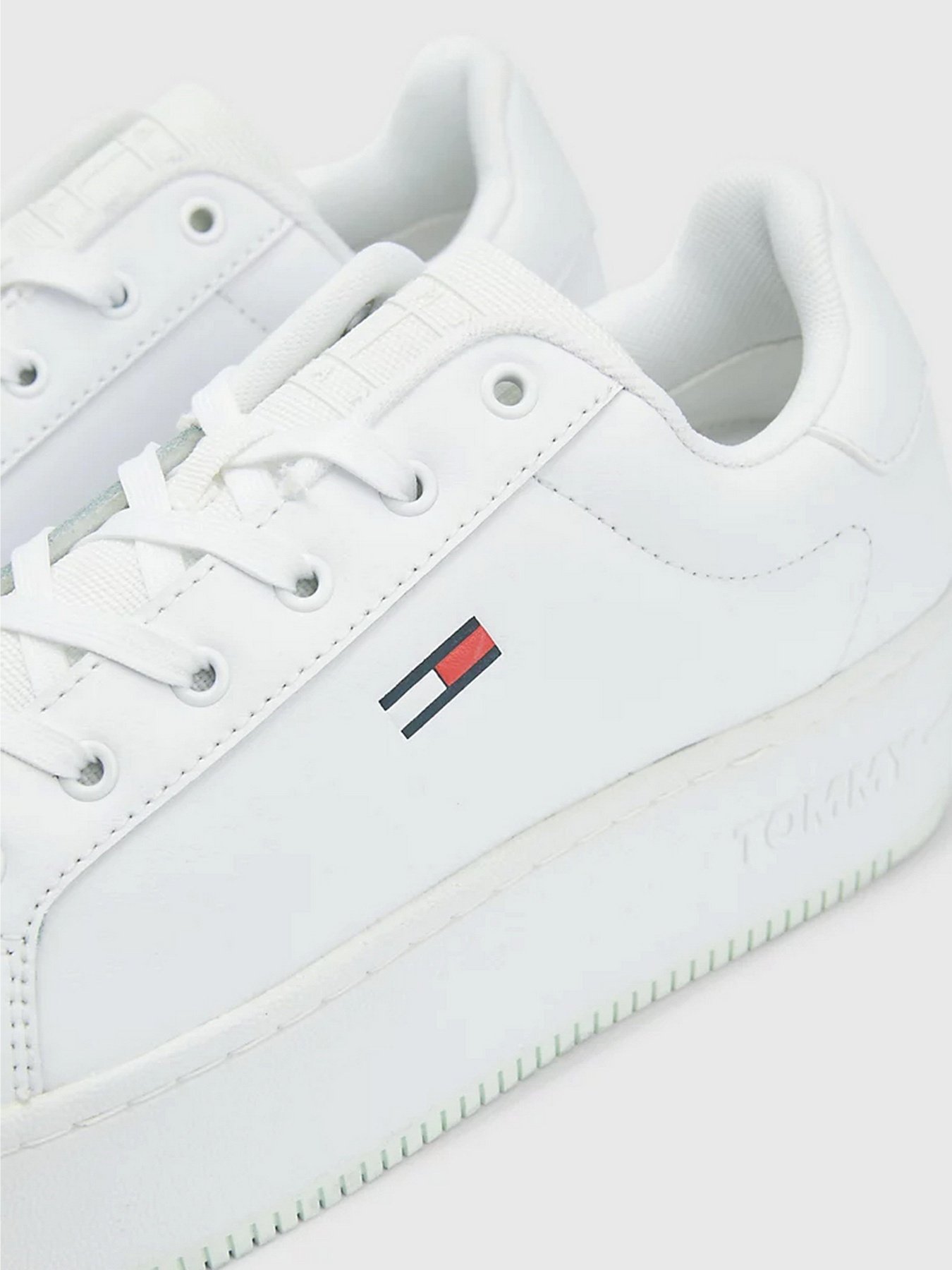 Кроссовки Tommy Hilfiger ESSENTIAL FLATFORM модель EN0EN02043-YBR Фото