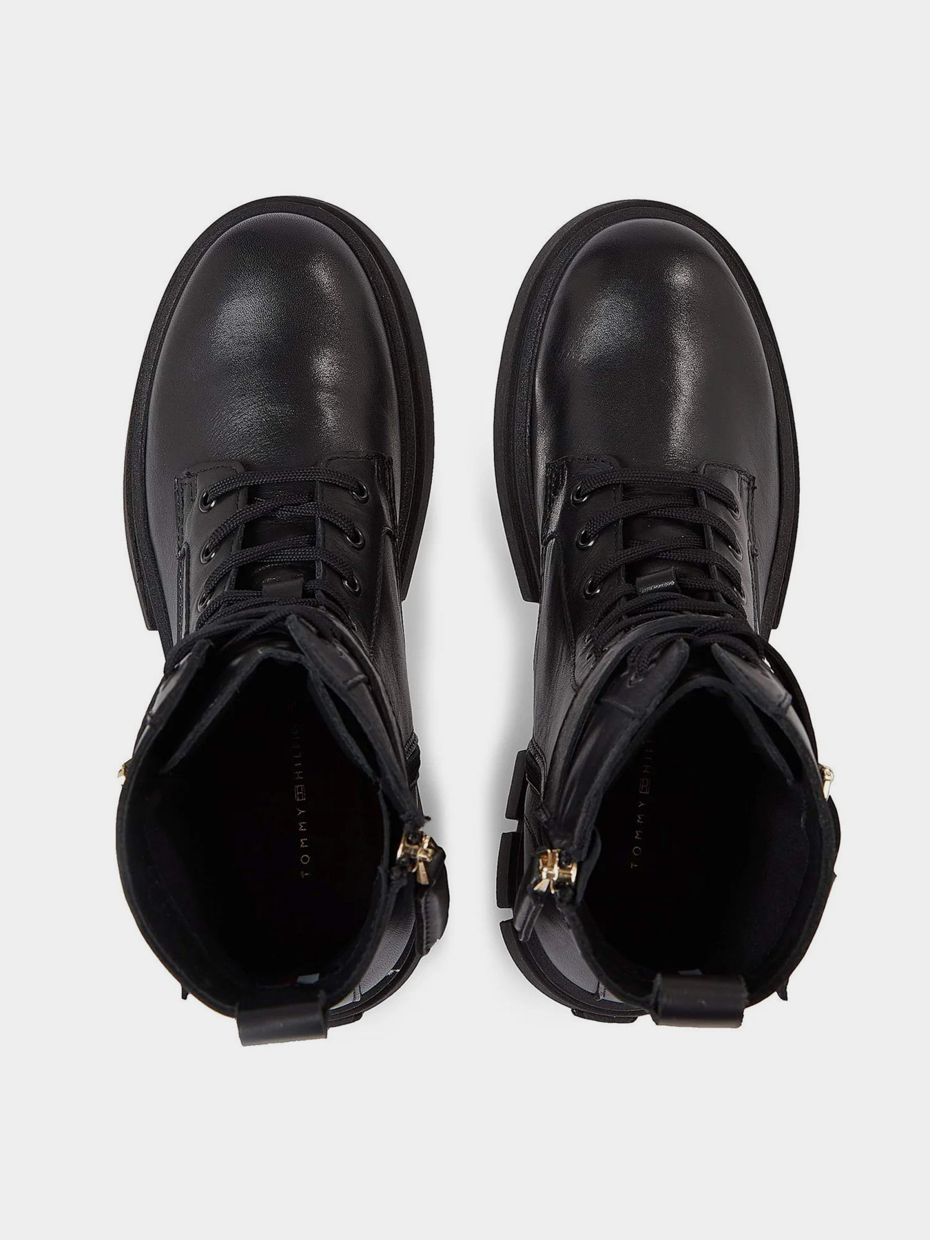 Ботинки Tommy Hilfiger Cool Feminine Bikerboot модель FW0FW07322-BDS Фото