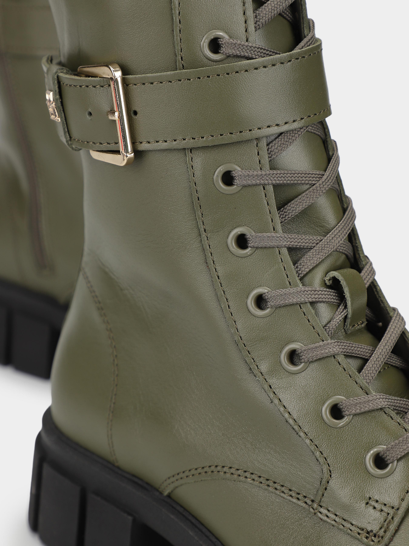 Черевики Tommy Hilfiger Cool Feminine Bikerboot модель FW0FW07322-RBN Фото