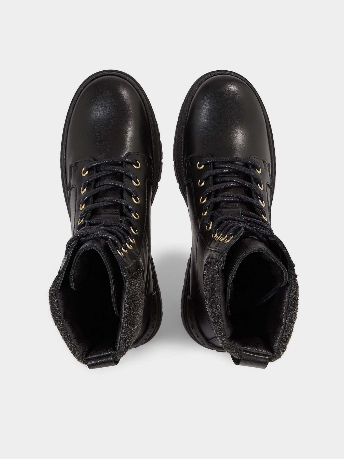 Черевики Tommy Hilfiger Feminine Felt Lace Up Bootie модель FW0FW07500-BDS Фото