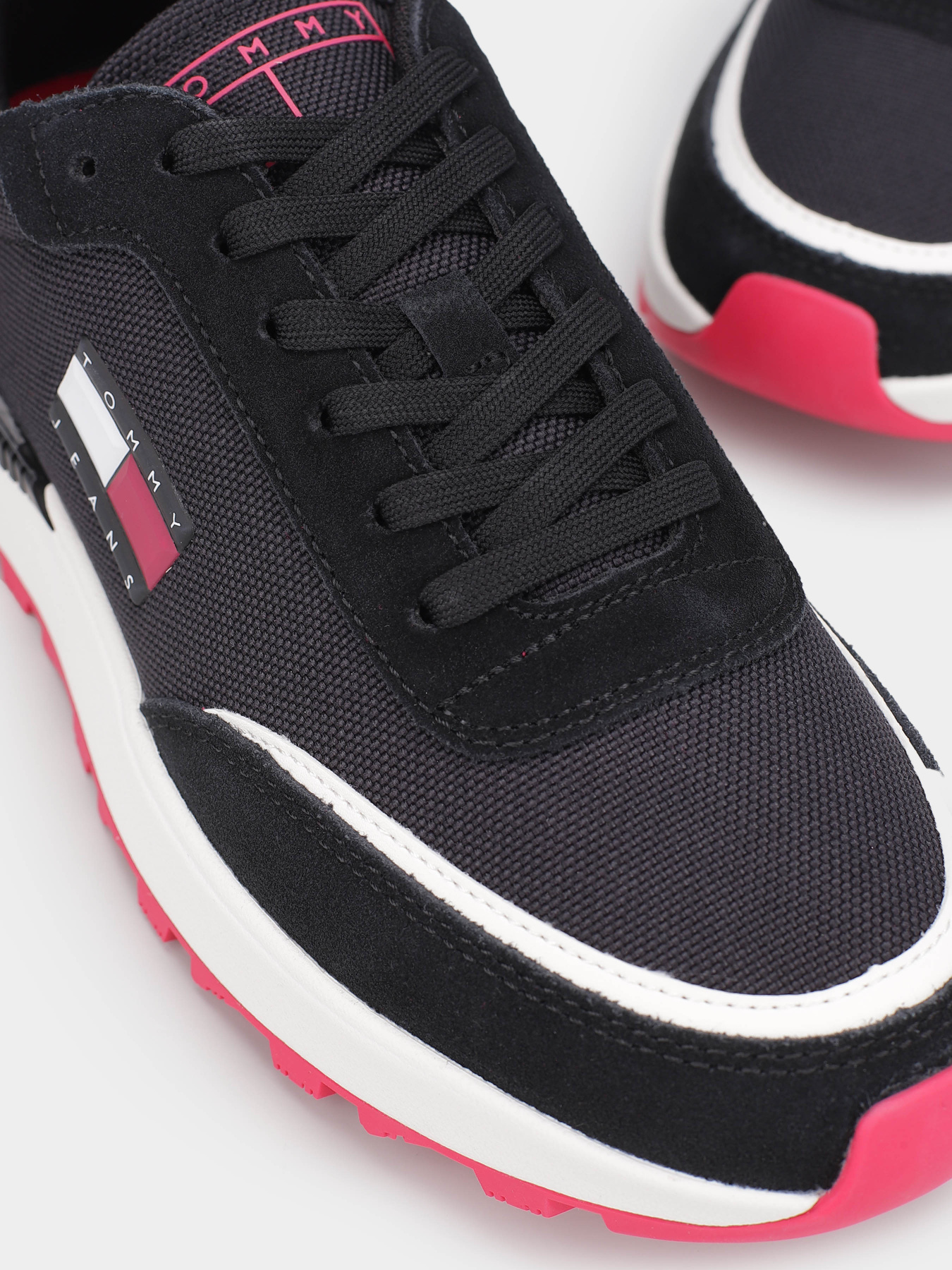 Кросівки Tommy Hilfiger модель EN0EN02275-BDS Фото