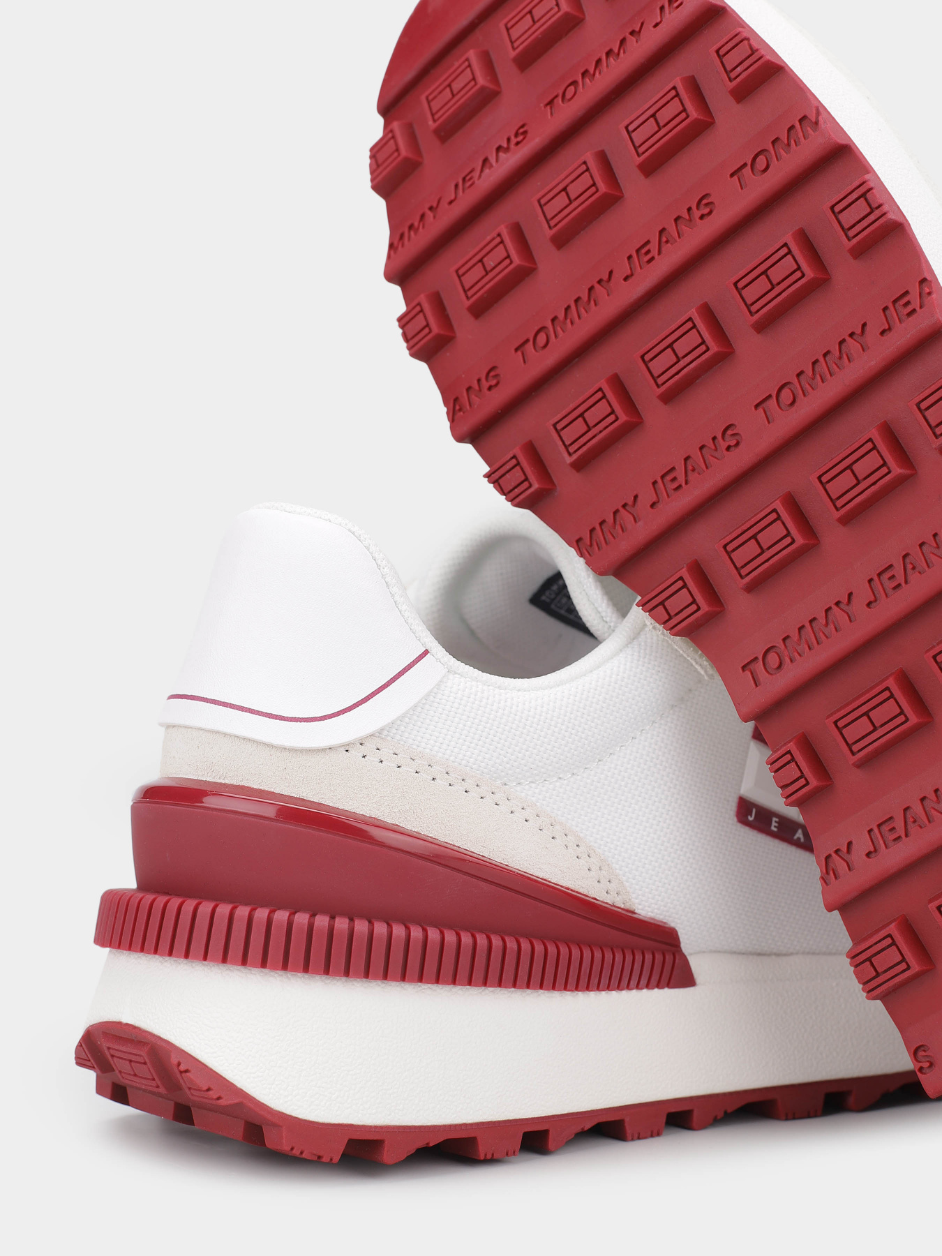 Кроссовки Tommy Hilfiger модель EN0EN02275-YBL Фото