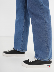 Кеды низкие Tommy Hilfiger METALLIC HEEL PLATFORM модель EN0EN02284-BDS Фото