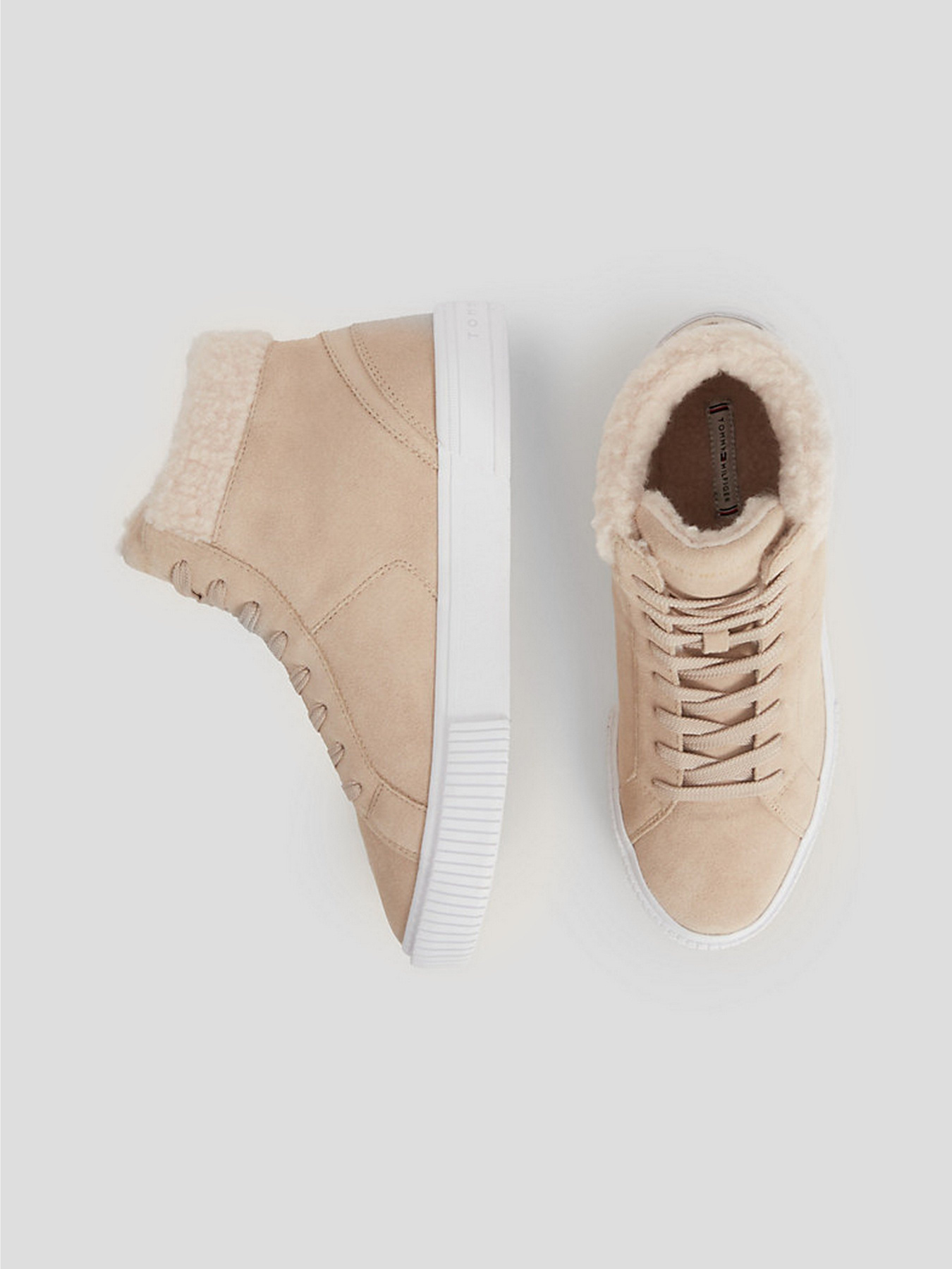 Черевики Tommy Hilfiger Suede High-Top Trainers модель FW0FW07549-ABO Фото