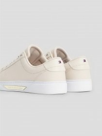 Кеды низкие Tommy Hilfiger Genuine Leather Logo Detailed Sneaker модель FW0FW07560-ABH Фото