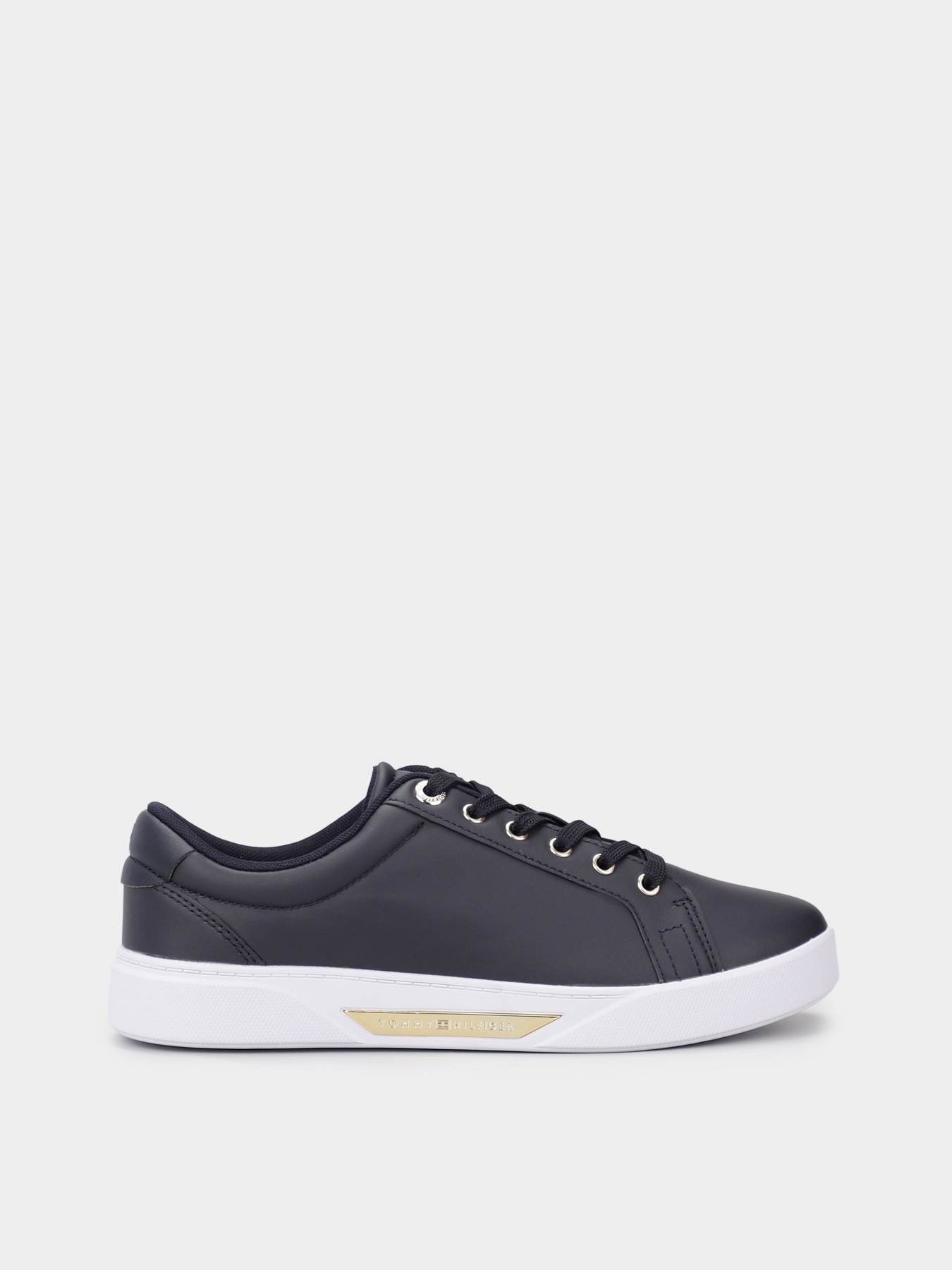 Кеди низькі Tommy Hilfiger Genuine Leather Logo Detailed Sneaker модель FW0FW07560-DW6 Кеди низькі Tommy Hilfiger Genuine Leather Logo Detailed Sneaker модель FW0FW07560-DW6 Фото