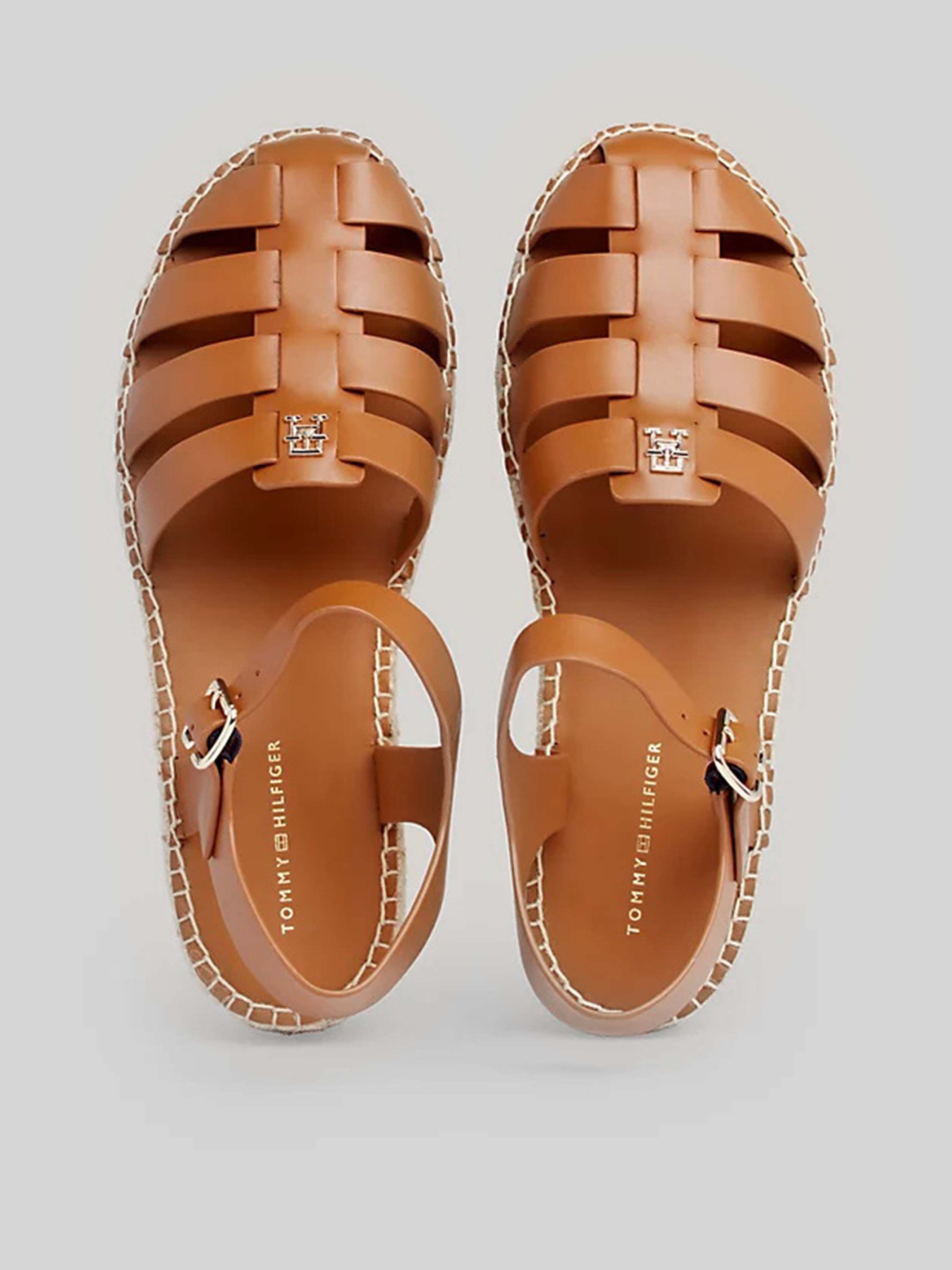 Сандалии Tommy Hilfiger модель FW0FW07743-GQS Фото