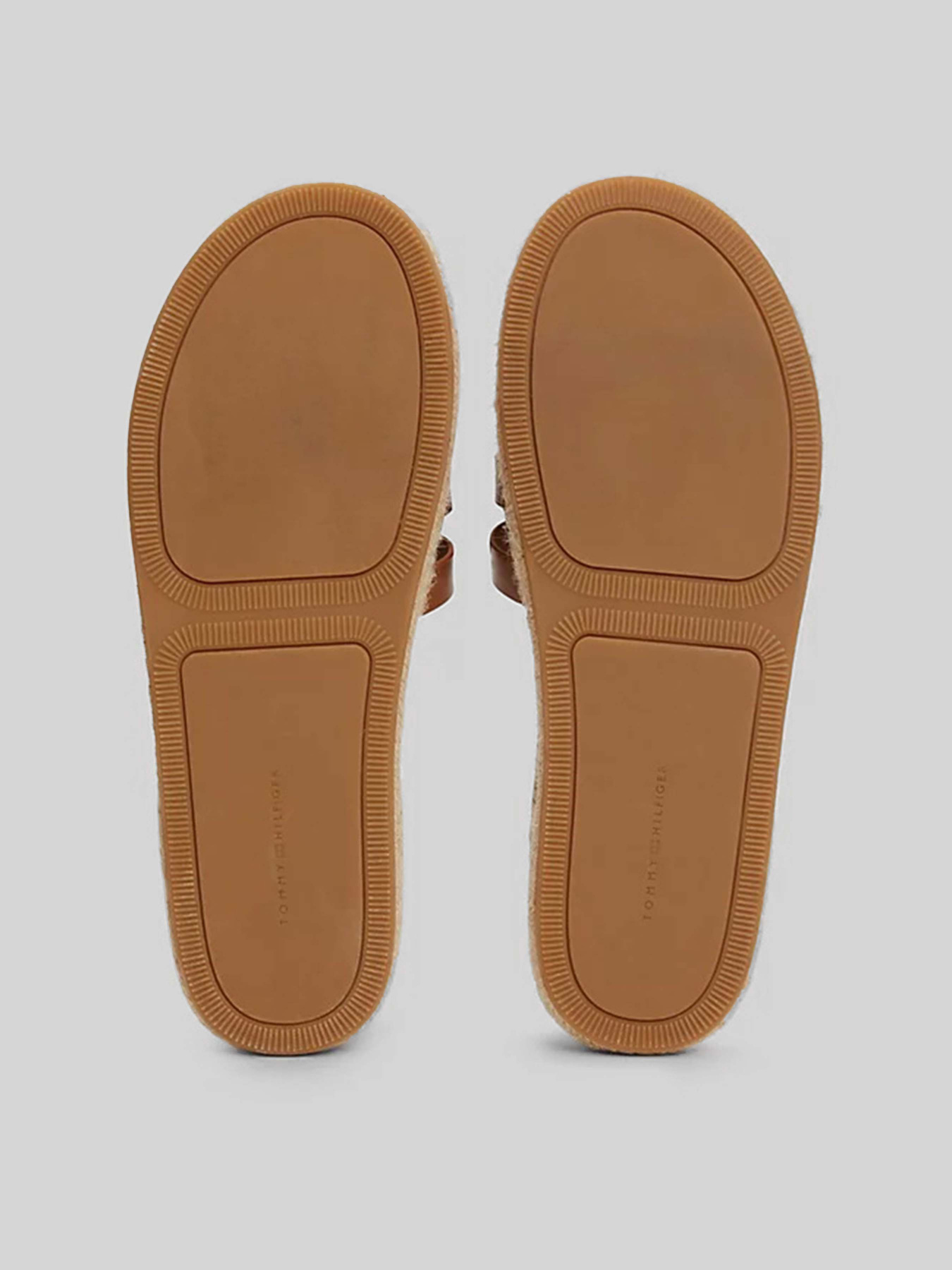 Шлепанцы Tommy Hilfiger модель FW0FW07745-GQS Фото