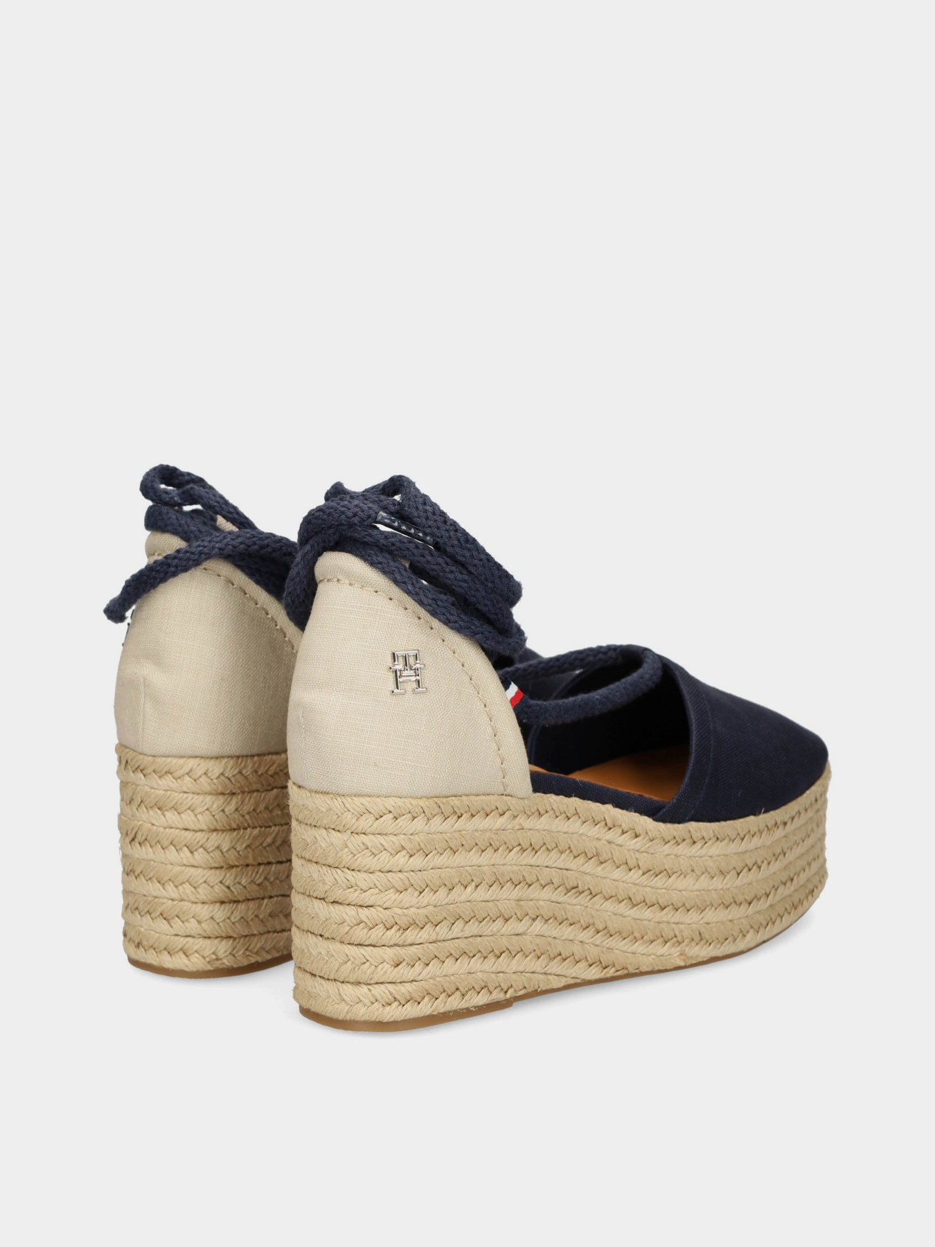 Босоножки Tommy Hilfiger модель FW0FW07746-DW6 Фото