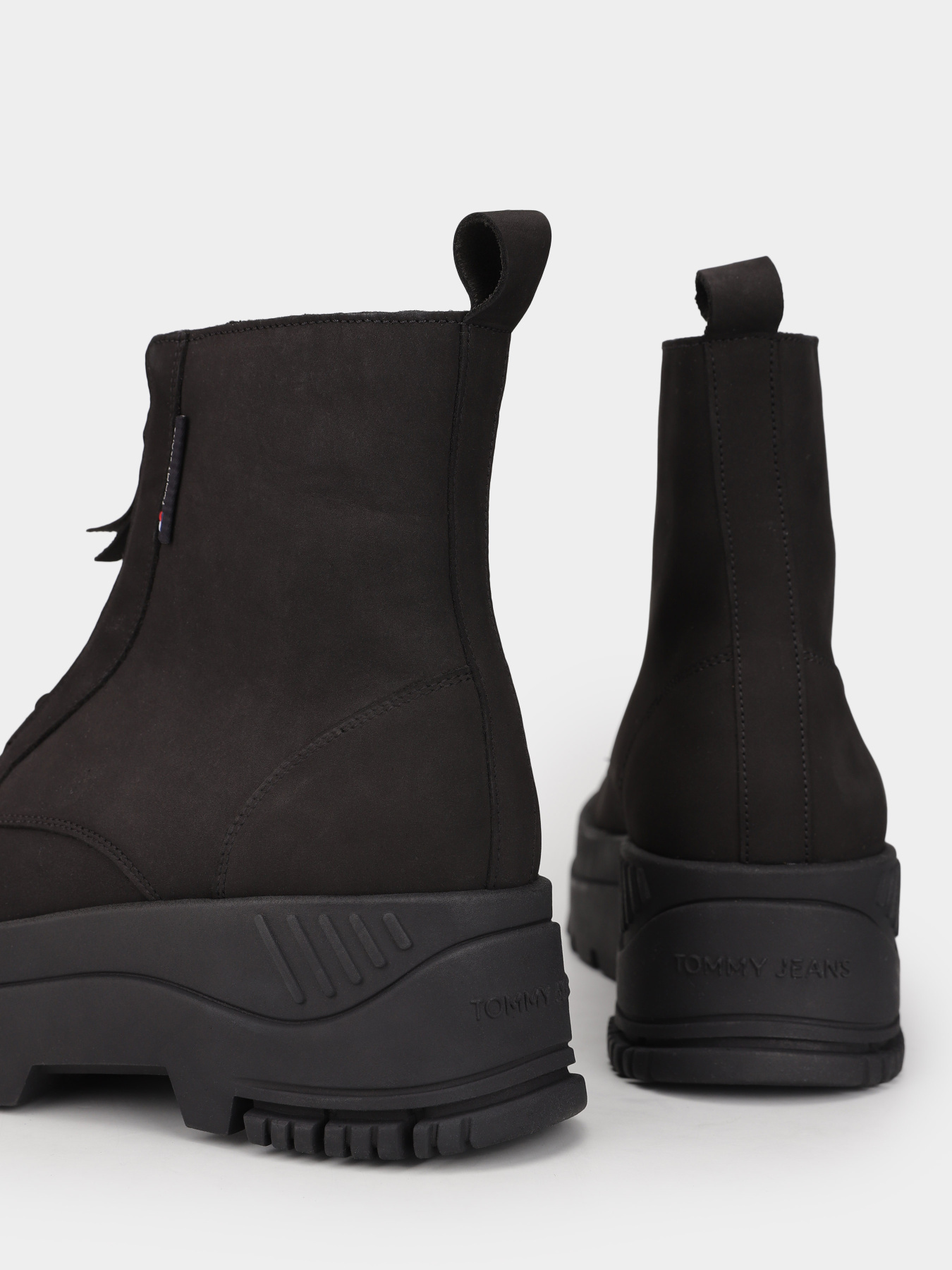Ботинки Tommy Hilfiger модель EN0EN02596-BDS Фото