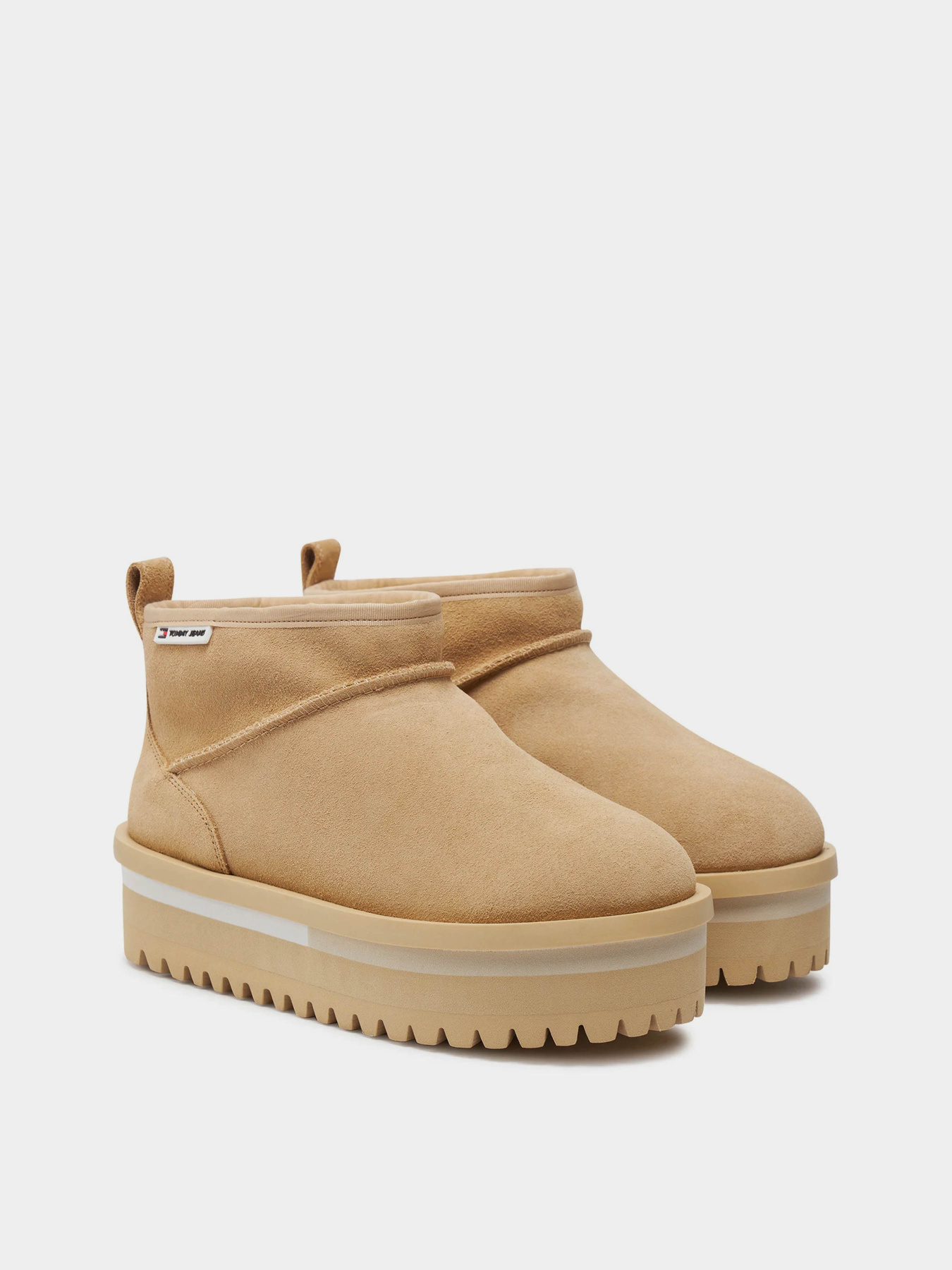 Ботинки Tommy Hilfiger модель EN0EN02599-AB9 Фото