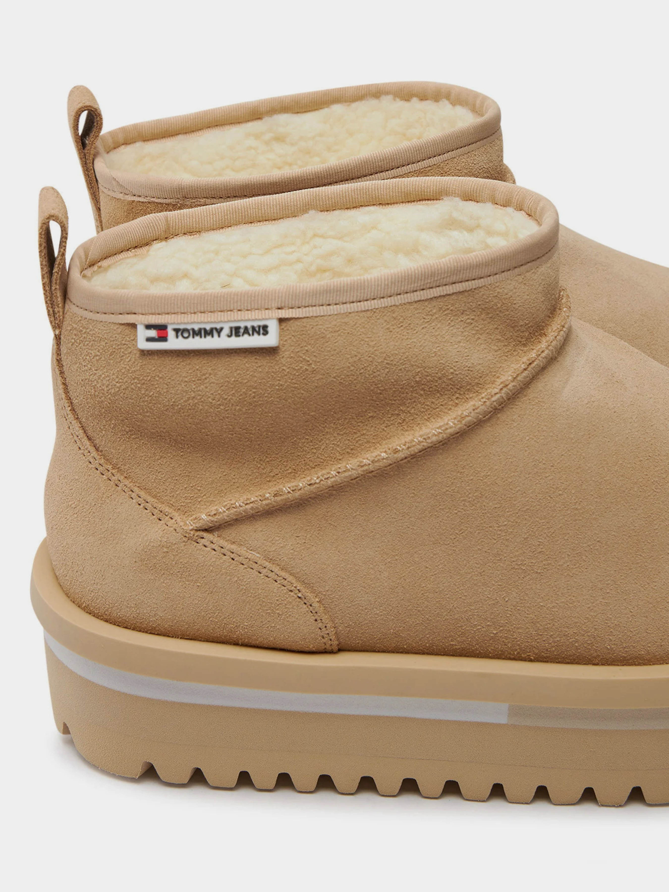 Ботинки Tommy Hilfiger модель EN0EN02599-AB9 Фото