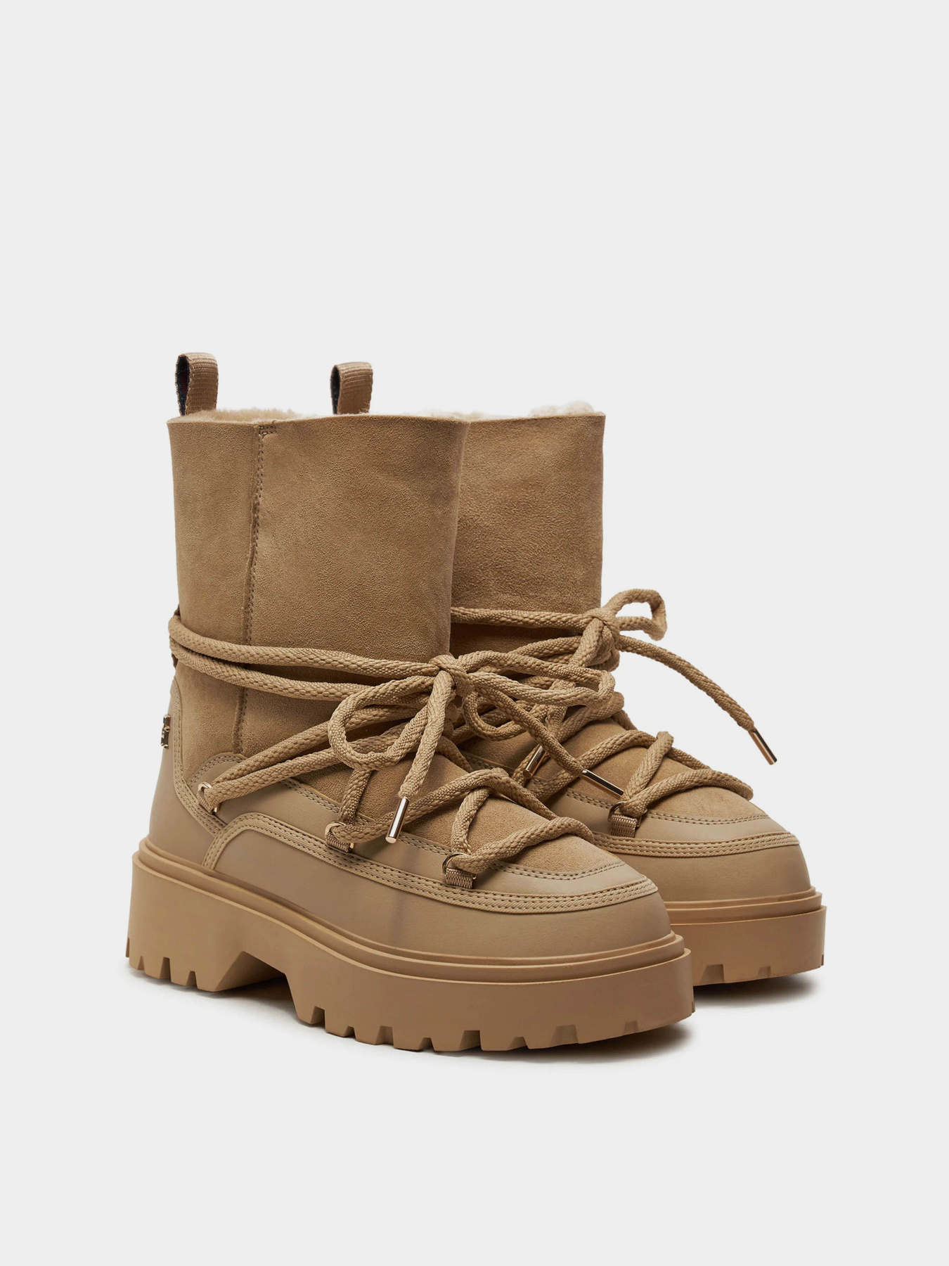 Ботинки Tommy Hilfiger модель FW0FW08085-AEG Фото