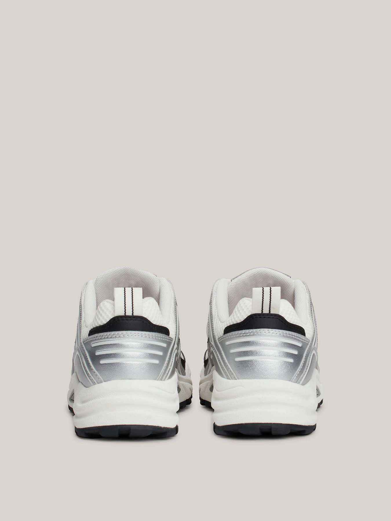 Кроссовки Tommy Hilfiger модель EN0EN02680-PE6 Фото