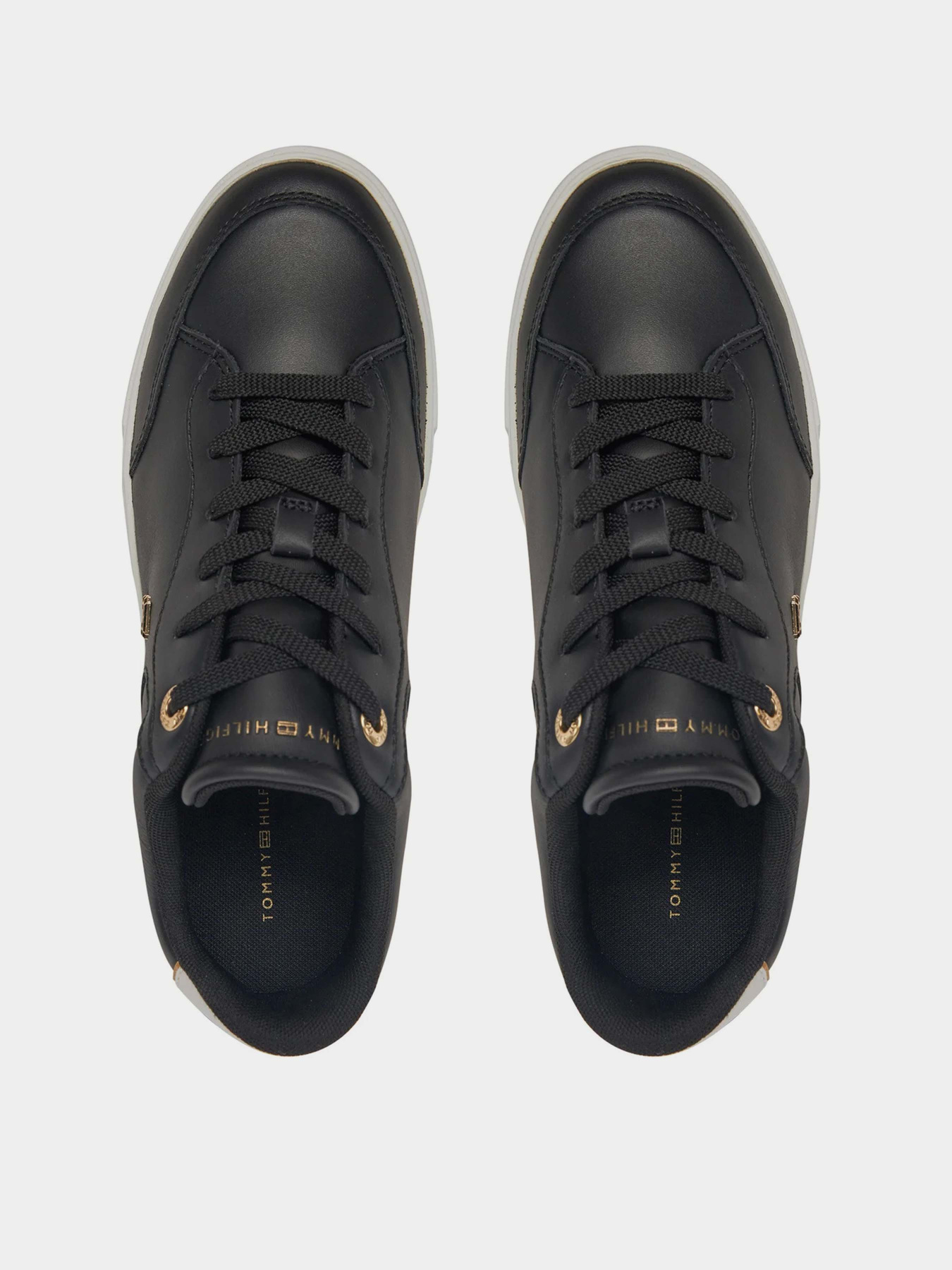 Кеди низькі Tommy Hilfiger модель FW0FW08322-BDS Кеди низькі Tommy Hilfiger модель FW0FW08322-BDS Фото