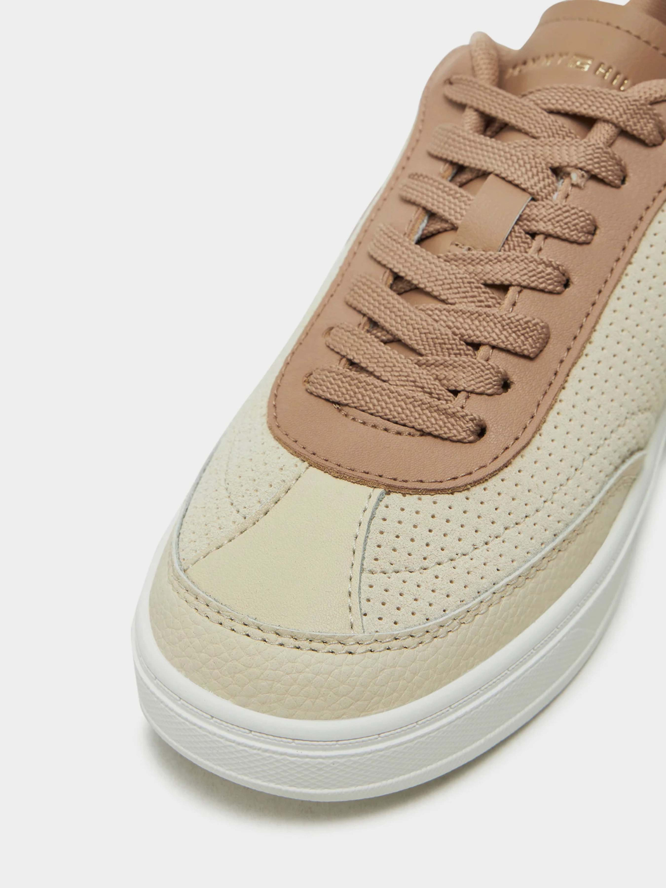 Кеды низкие Tommy Hilfiger модель FW0FW08380-0F8 Фото