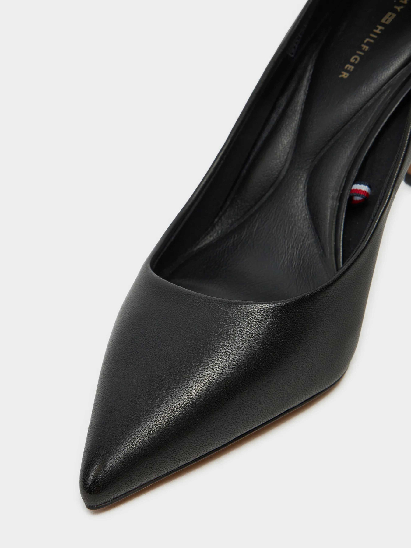 Туфли на каблуках Tommy Hilfiger модель FW0FW07533-BDS Фото