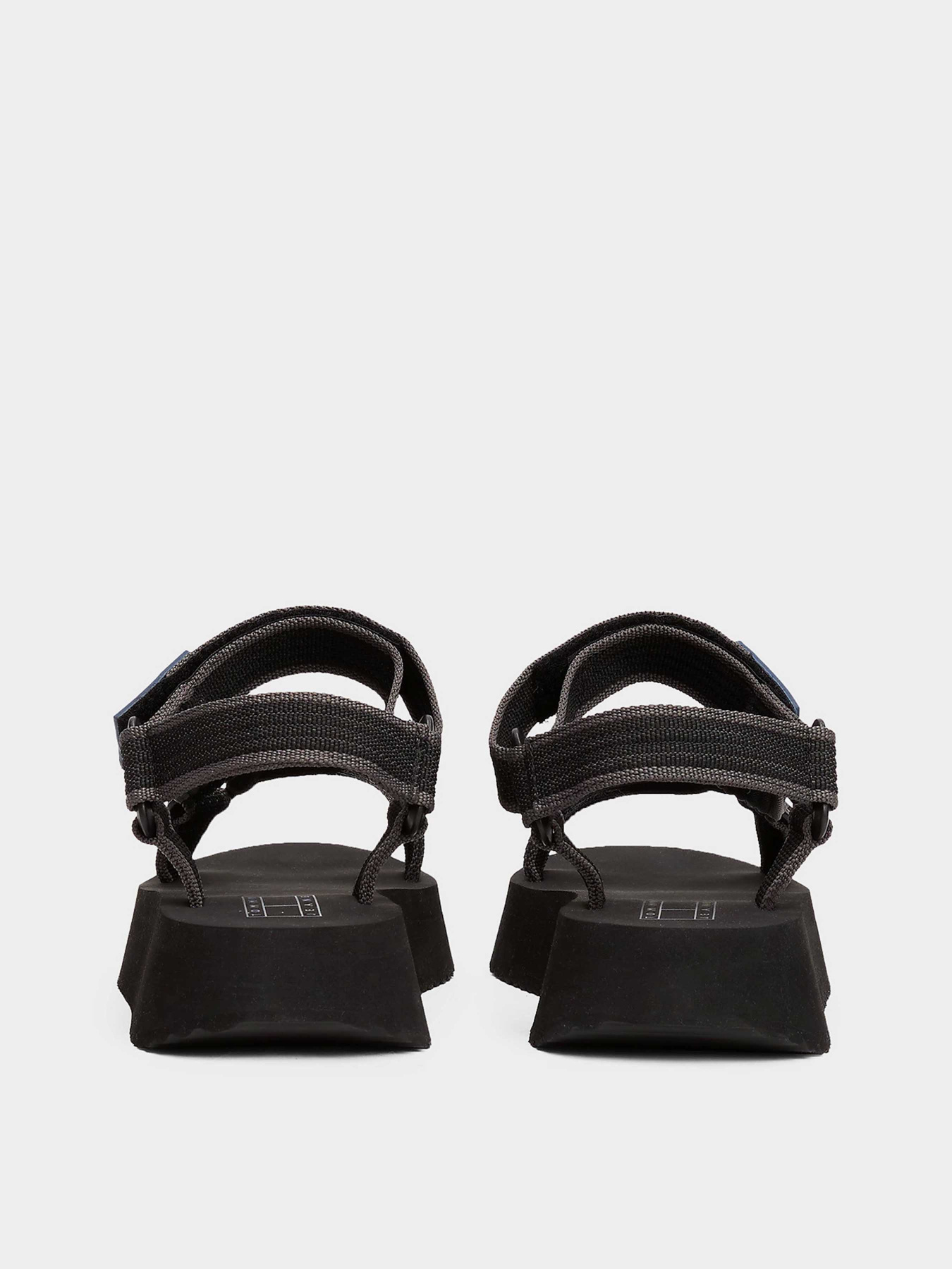 Сандалії Tommy Hilfiger модель EN0EN02747-BDS Фото