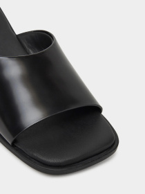 Мюли Tommy Hilfiger модель EN0EN02799-BDS Фото