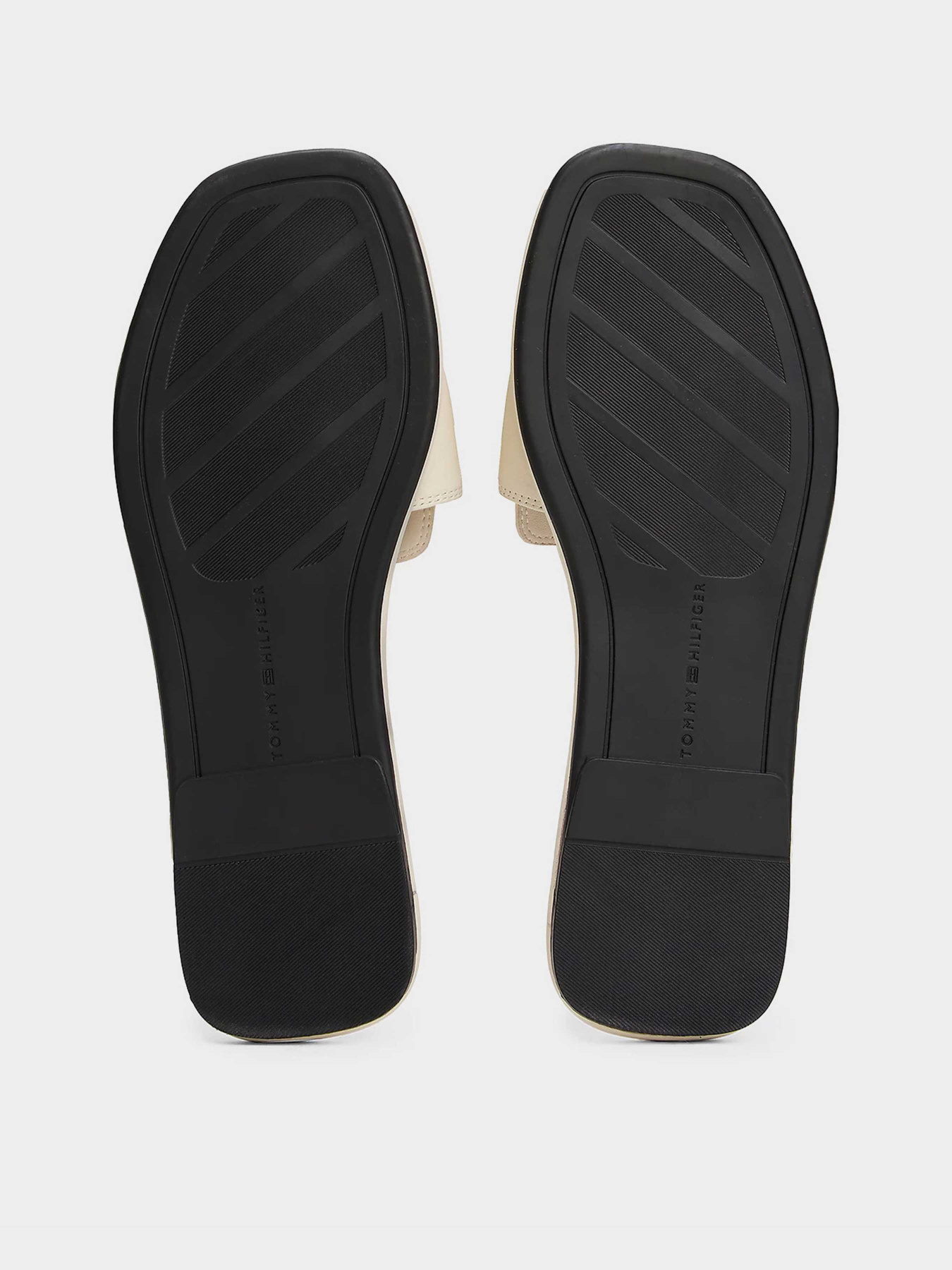 Шлепанцы Tommy Hilfiger модель FW0FW08420-ACJ Фото