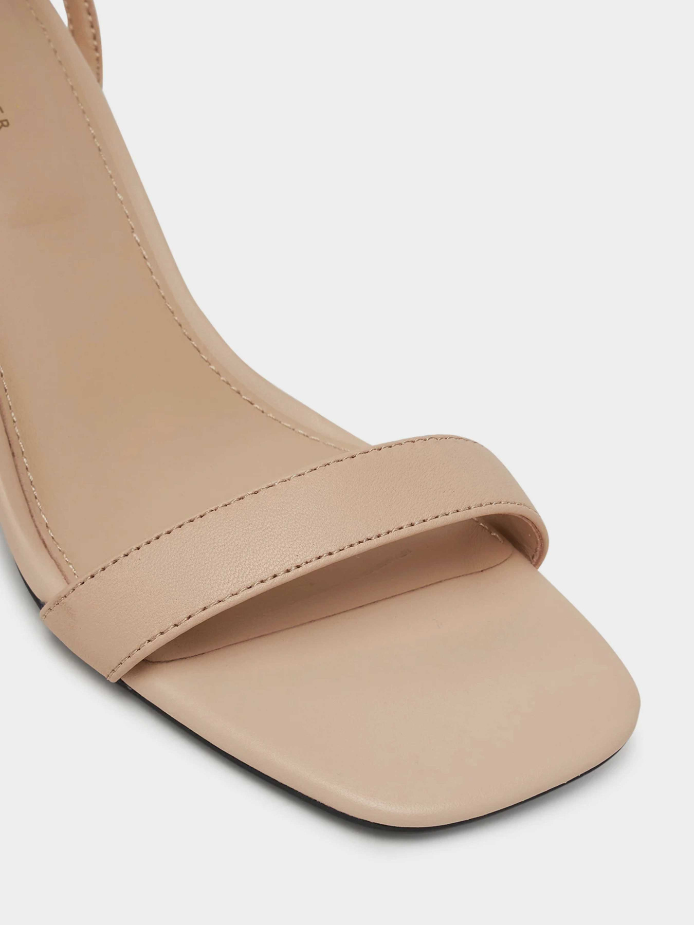 Босоножки Tommy Hilfiger модель FW0FW08424-TRY Босоножки Tommy Hilfiger модель FW0FW08424-TRY Фото