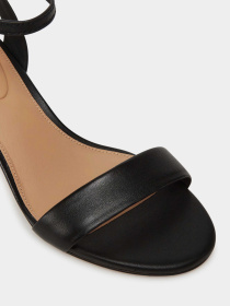 Босоніжки Tommy Hilfiger модель FW0FW08533-BDS Фото