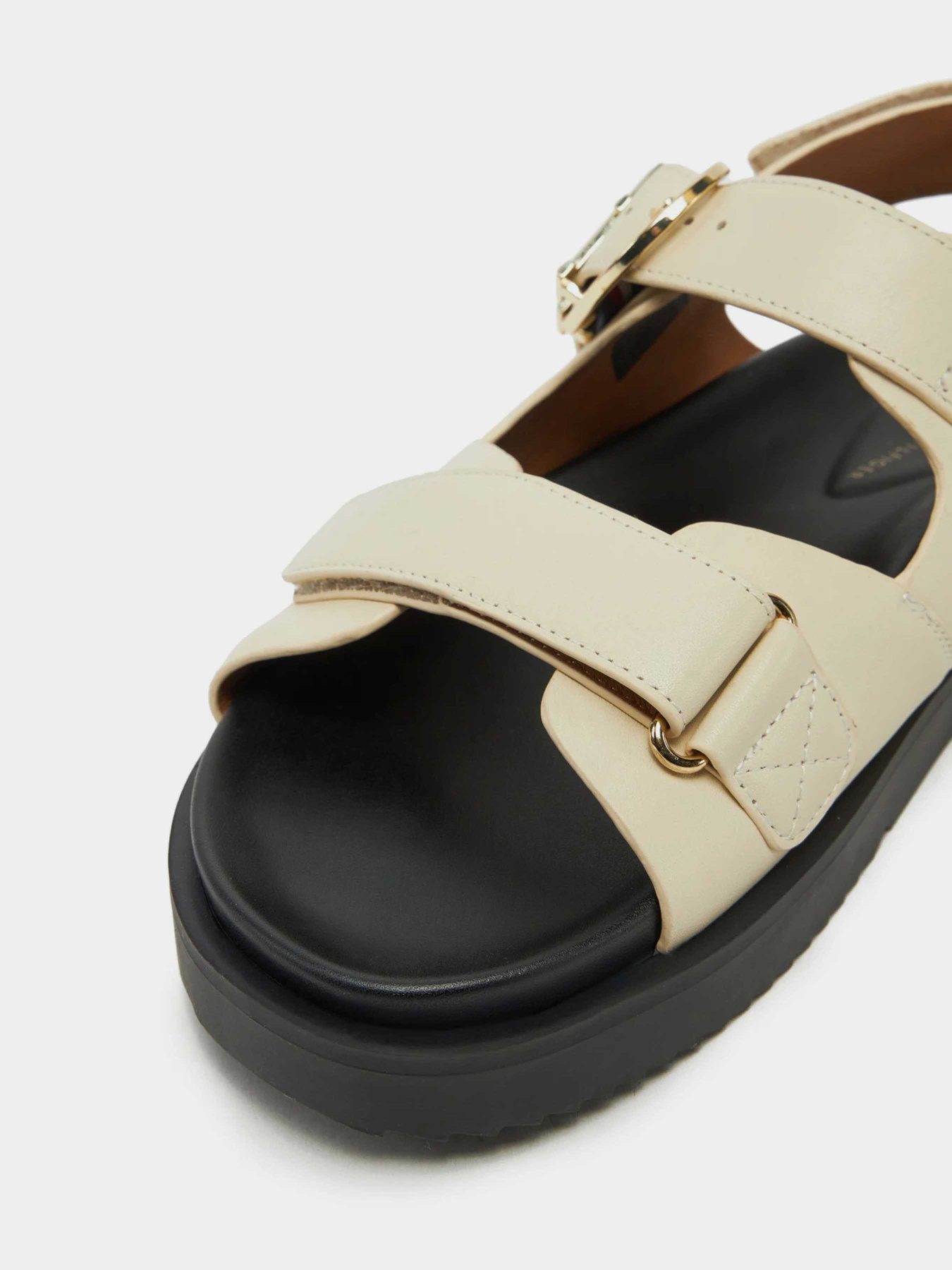 Сандалии Tommy Hilfiger модель FW0FW08799-ACJ Фото