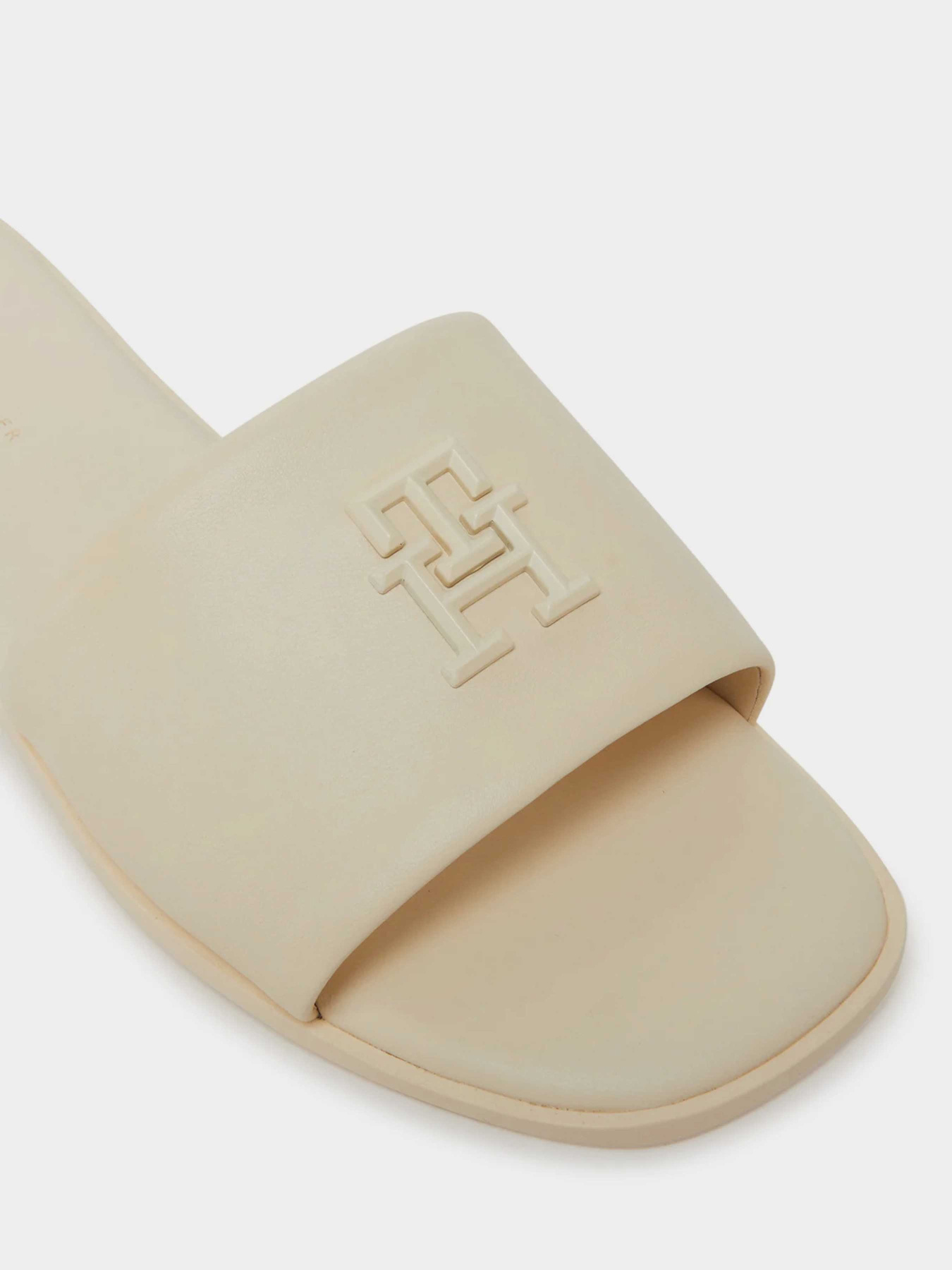 Шлепанцы Tommy Hilfiger модель FW0FW08806-ACJ Фото