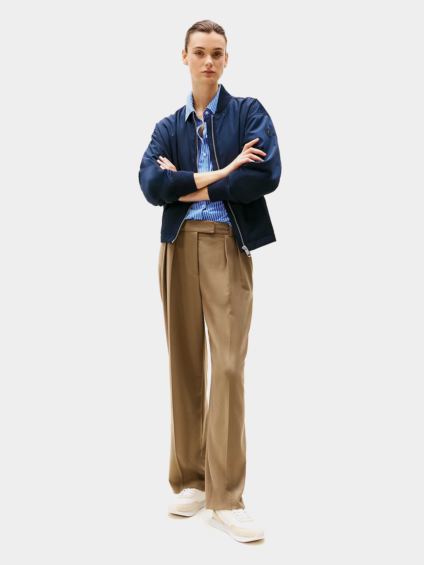 Кроссовки повседневные Tommy Hilfiger модель FW0FW08332-0LA Кроссовки повседневные Tommy Hilfiger модель FW0FW08332-0LA Фото