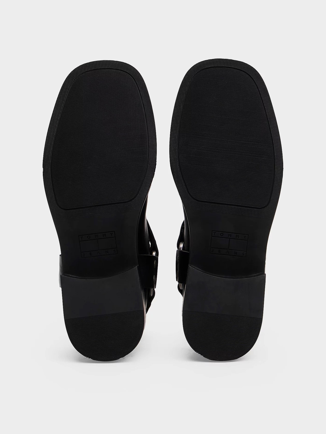 Ботинки Tommy Hilfiger модель EN0EN02811-BDS Фото