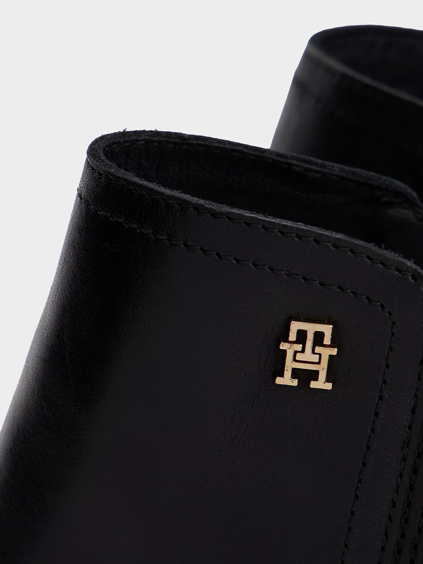 Ботильйони Tommy Hilfiger модель FW0FW08890-BDS Фото