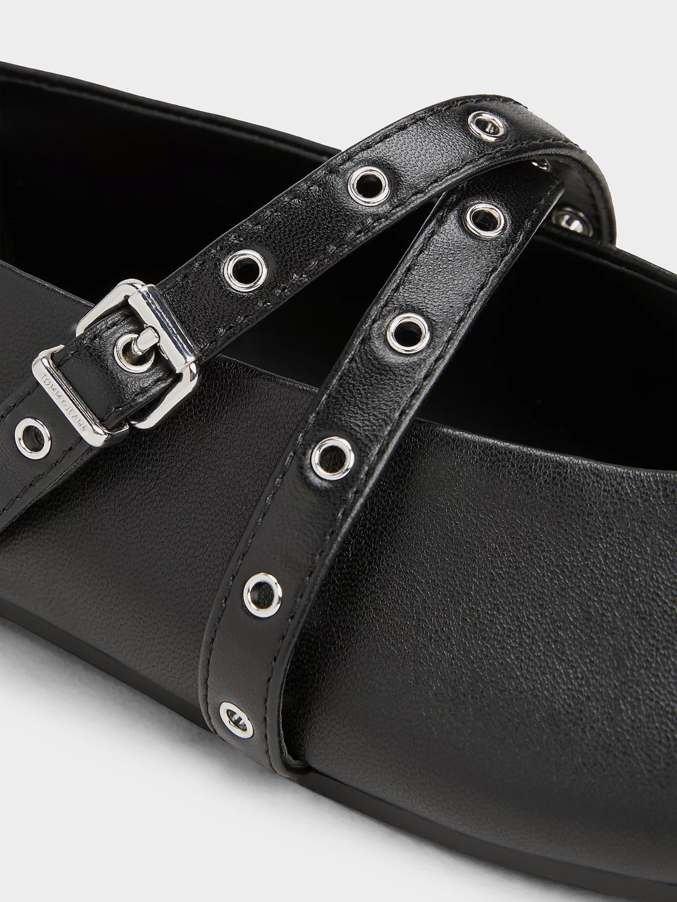 Балетки Tommy Hilfiger модель EN0EN02868-BDS Фото