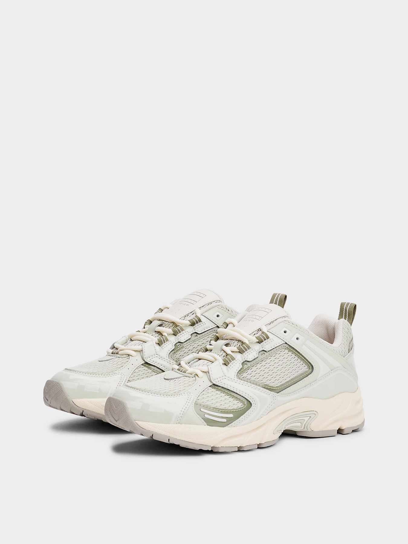 Кроссовки Tommy Hilfiger модель EN0EN02810-M1C Фото