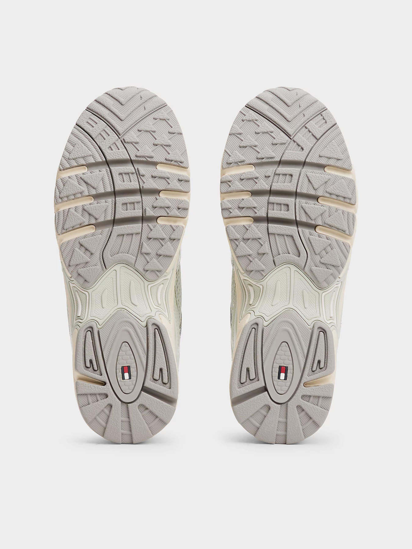 Кроссовки Tommy Hilfiger модель EN0EN02810-M1C Фото