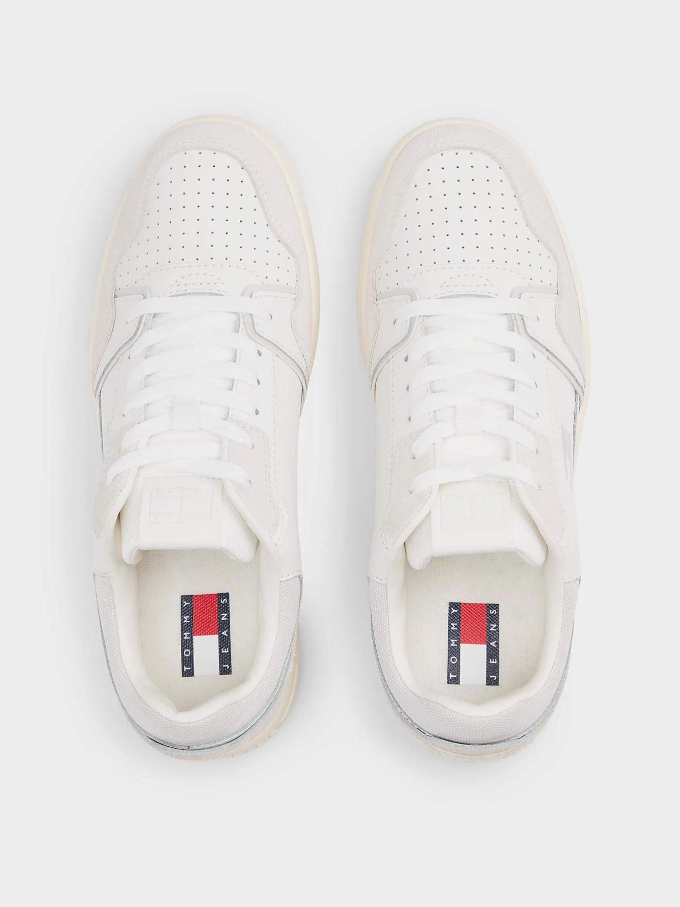 Кроссовки повседневные Tommy Hilfiger модель EN0EN02818-01W Фото