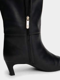 Чоботи Tommy Hilfiger модель FW0FW08772-BDS Фото