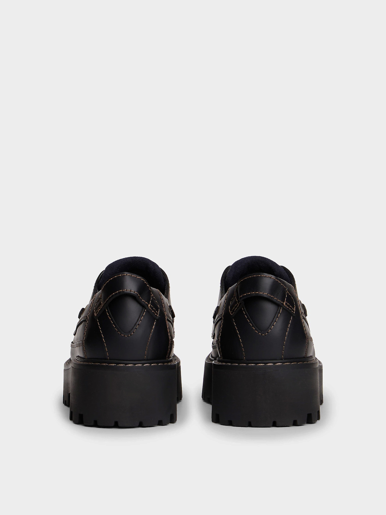 Туфли Tommy Hilfiger ARCHIVE '01 BOAT SHOE LEATHER модель EN0EN03003-BDS Туфли Tommy Hilfiger ARCHIVE '01 BOAT SHOE LEATHER модель EN0EN03003-BDS Фото