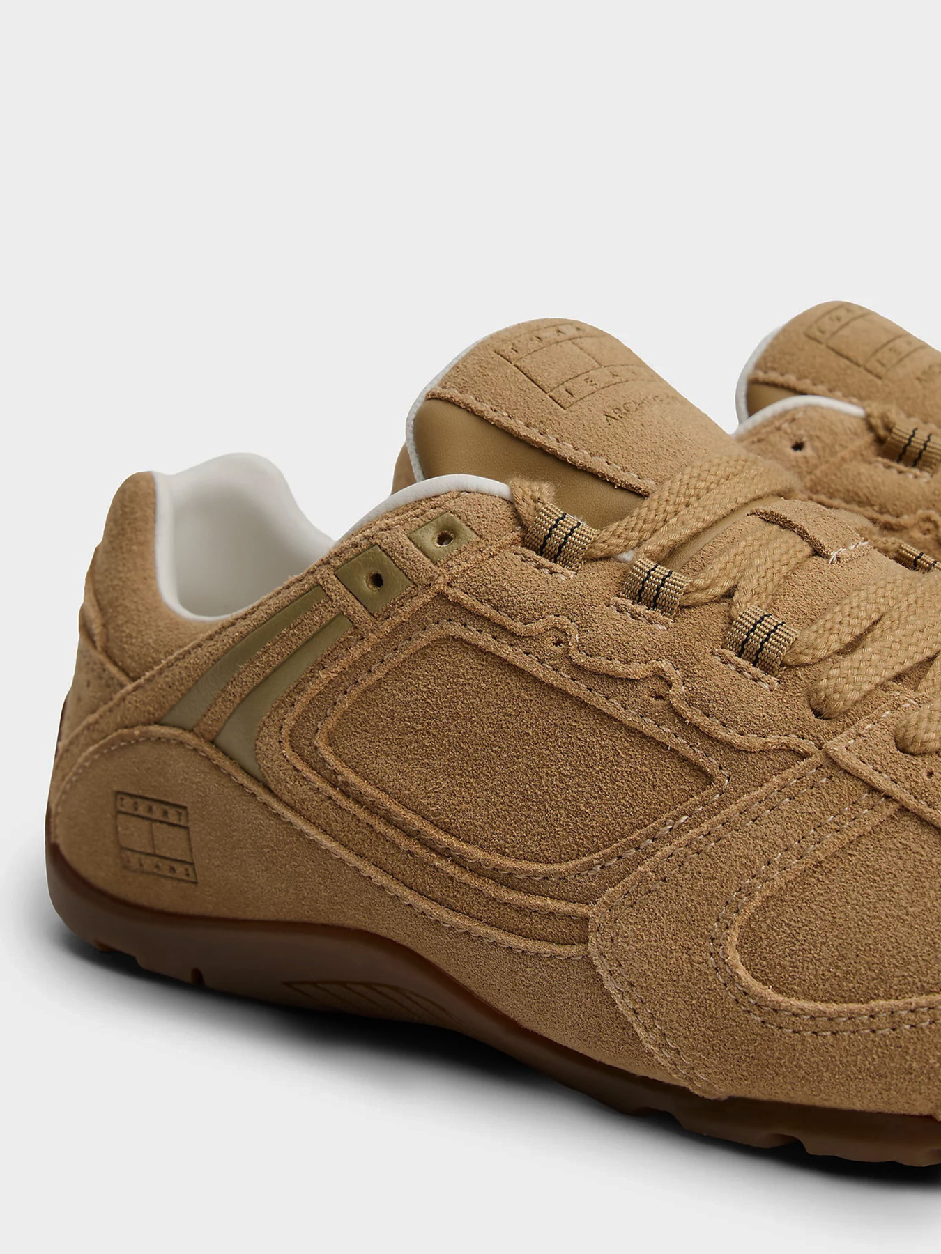 Кросівки повсякденні Tommy Hilfiger ARCHIVE '97 LITE SUEDE модель EN0EN02899-AEN Фото