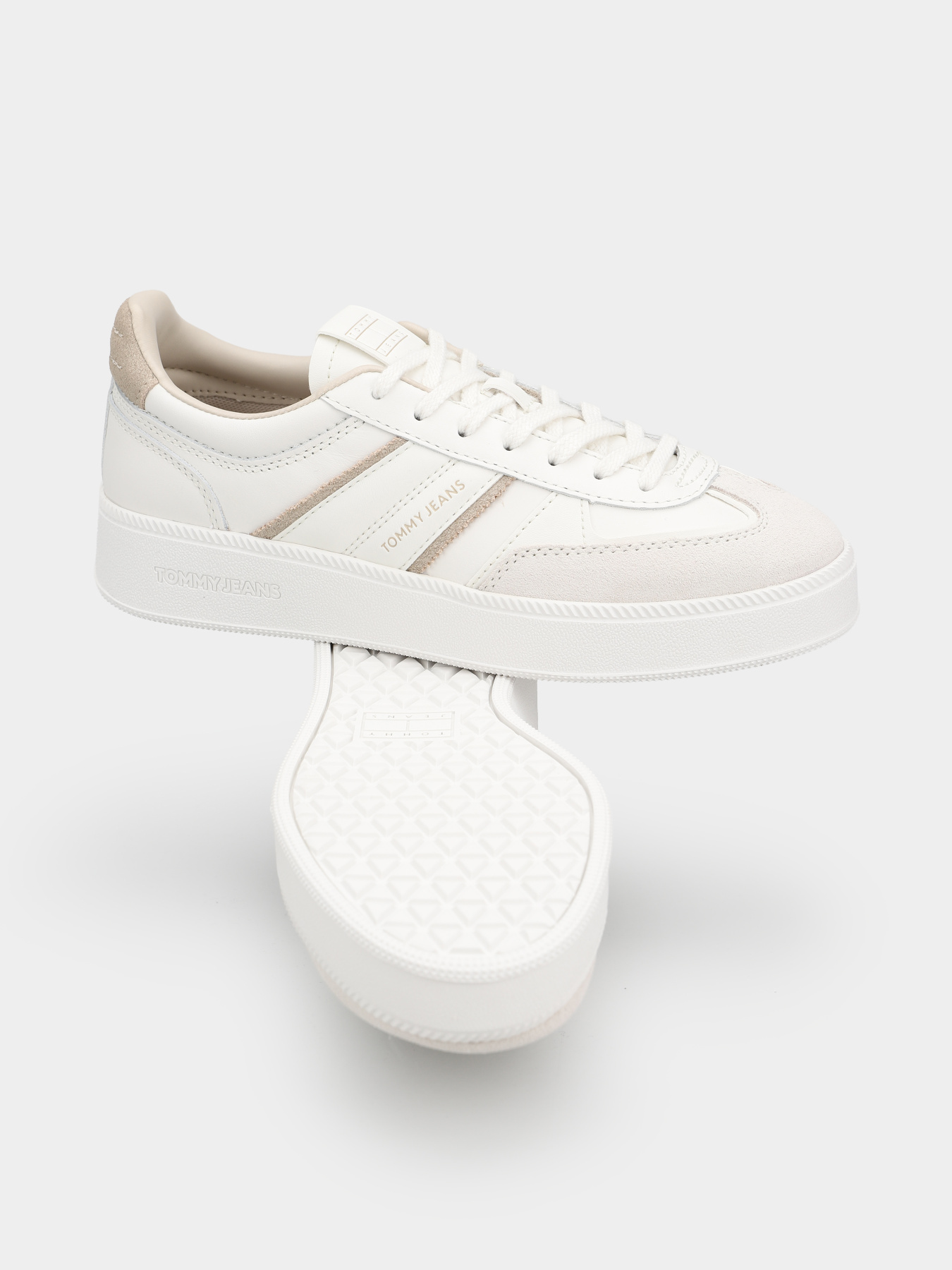 Кеды низкие Tommy Hilfiger THE GREENWICH EDGE FLATFORM модель EN0EN02900-0GA Фото