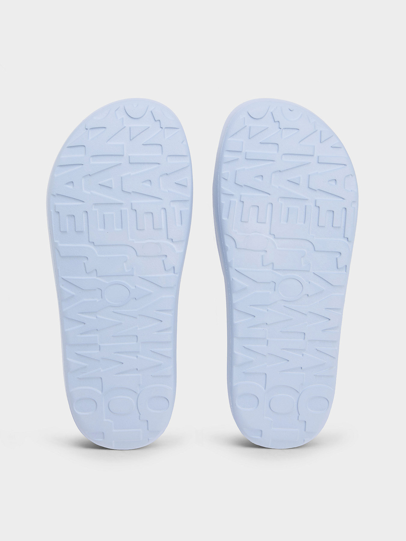 Шлёпанцы Tommy Hilfiger TJW CHUNKY POOL SLIDE ESS модель EN0EN02879-DBP Фото