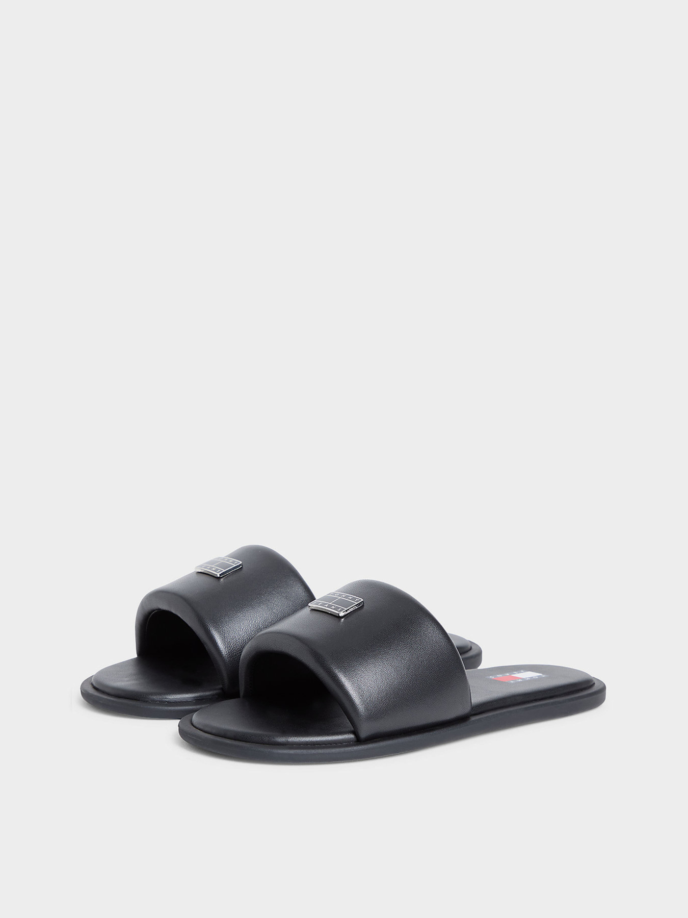 Шлёпанцы Tommy Hilfiger TJW SOFT PADDED CASUAL SLIDE модель EN0EN02950-BDS Фото