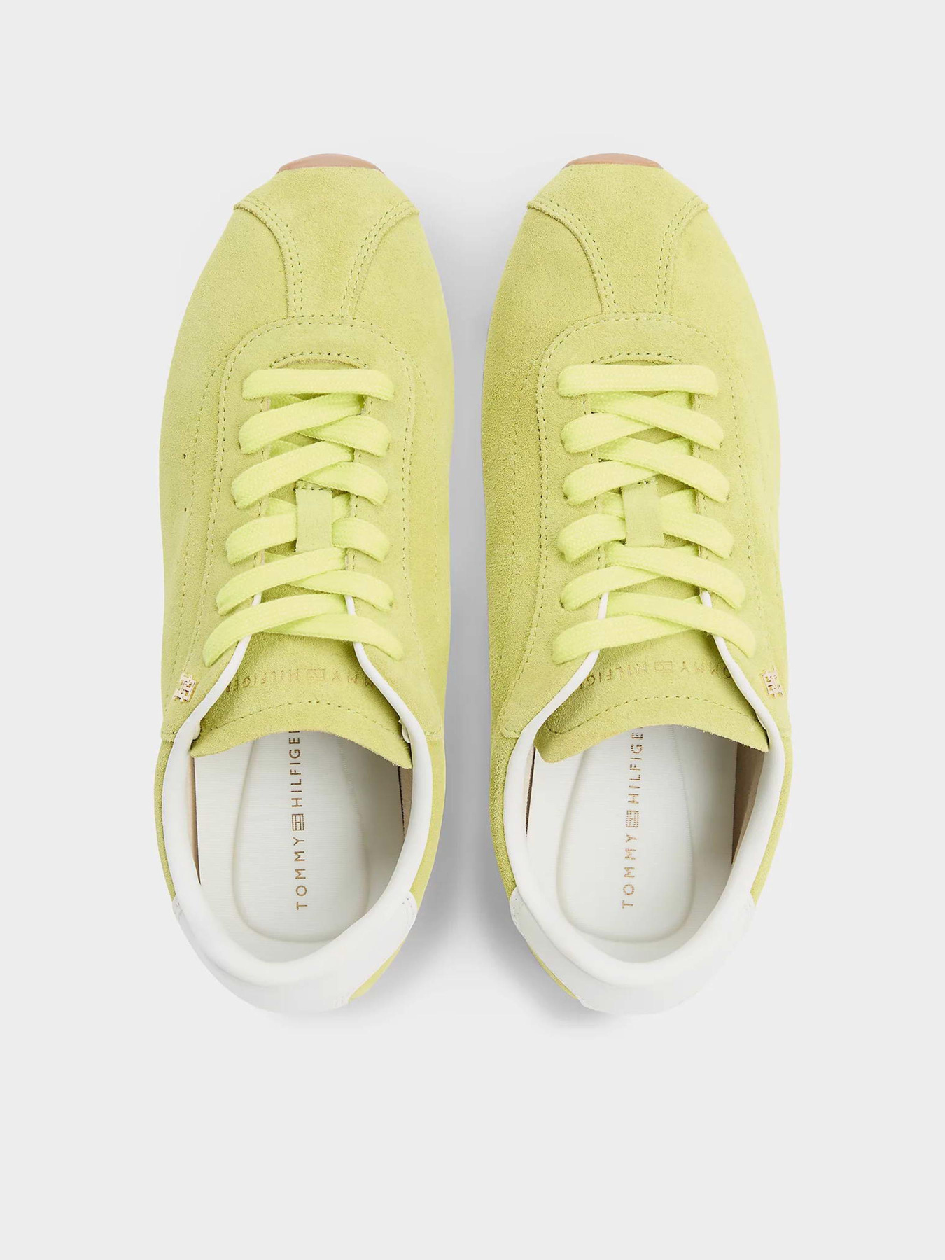 Кеды низкие Tommy Hilfiger TH BELLA LOW RUNNER SUEDE модель FW0FW09189-LSK Фото