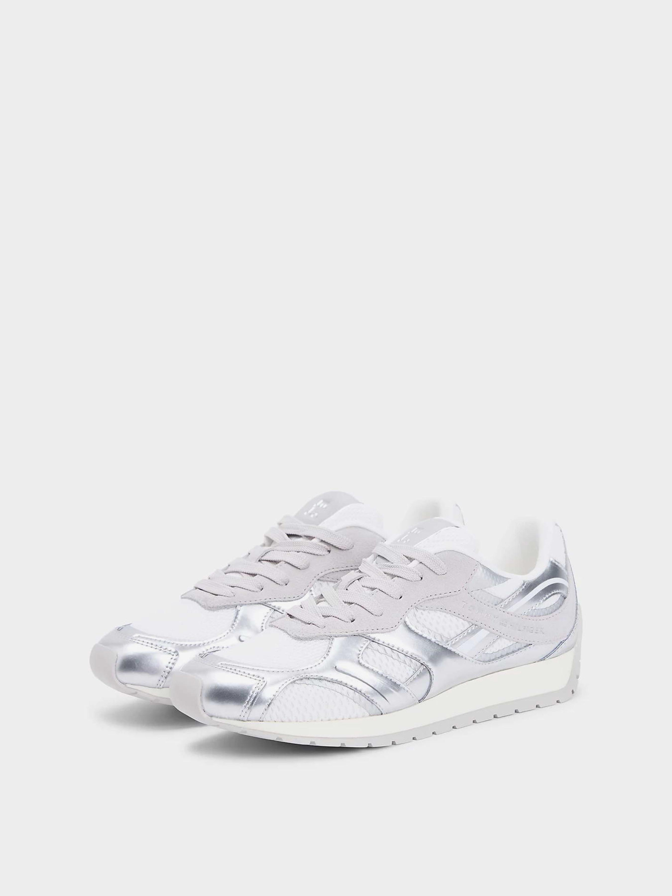 Кроссовки повседневные Tommy Hilfiger TH CHIC METALLIC RETRO RUNNER модель FW0FW09191-0IM Кроссовки повседневные Tommy Hilfiger TH CHIC METALLIC RETRO RUNNER модель FW0FW09191-0IM Фото