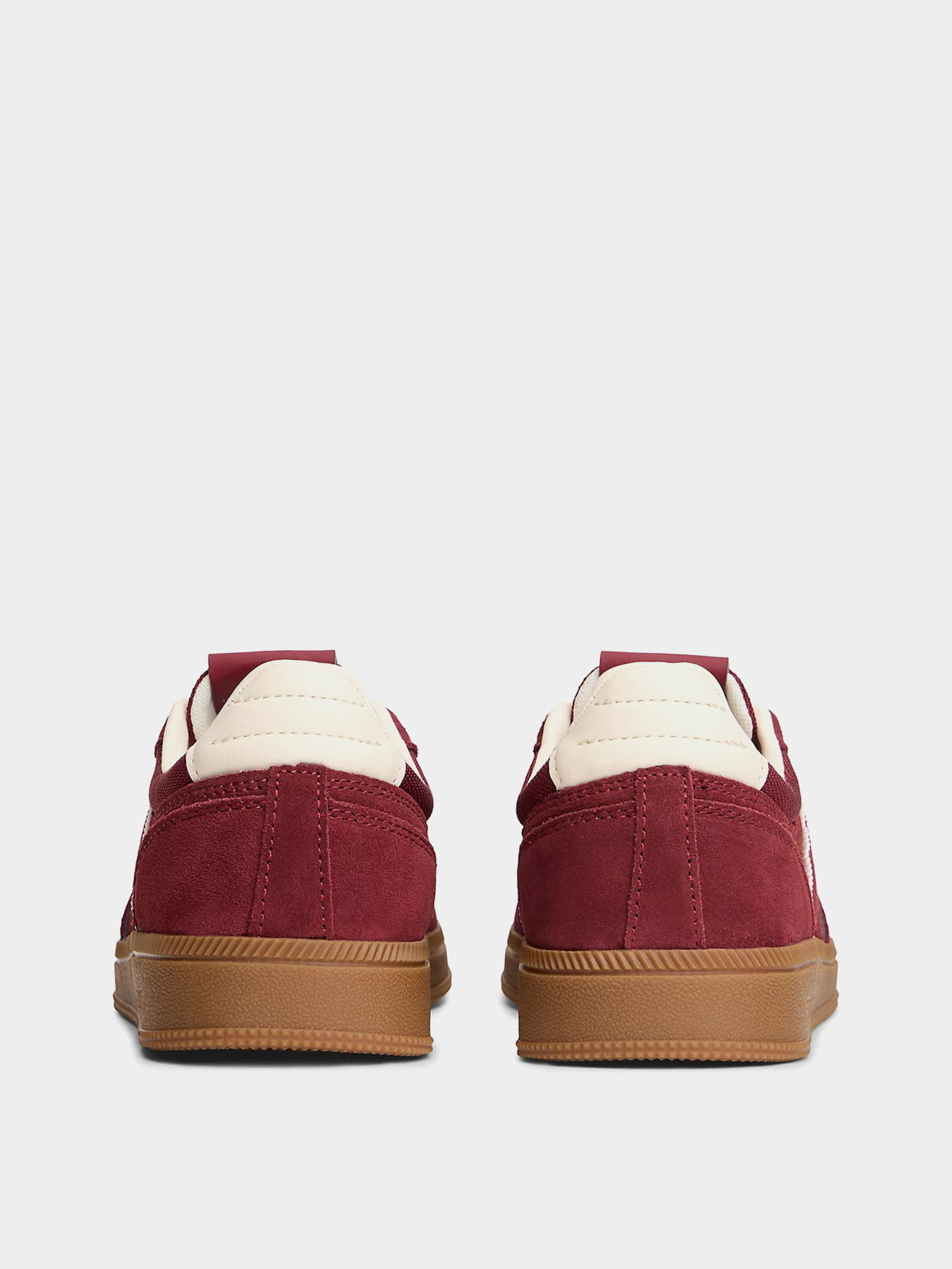 Кеды низкие Tommy Hilfiger THE GREENWICH EDGE SUEDE модель EN0EN02924-XKK Кеды низкие Tommy Hilfiger THE GREENWICH EDGE SUEDE модель EN0EN02924-XKK Фото