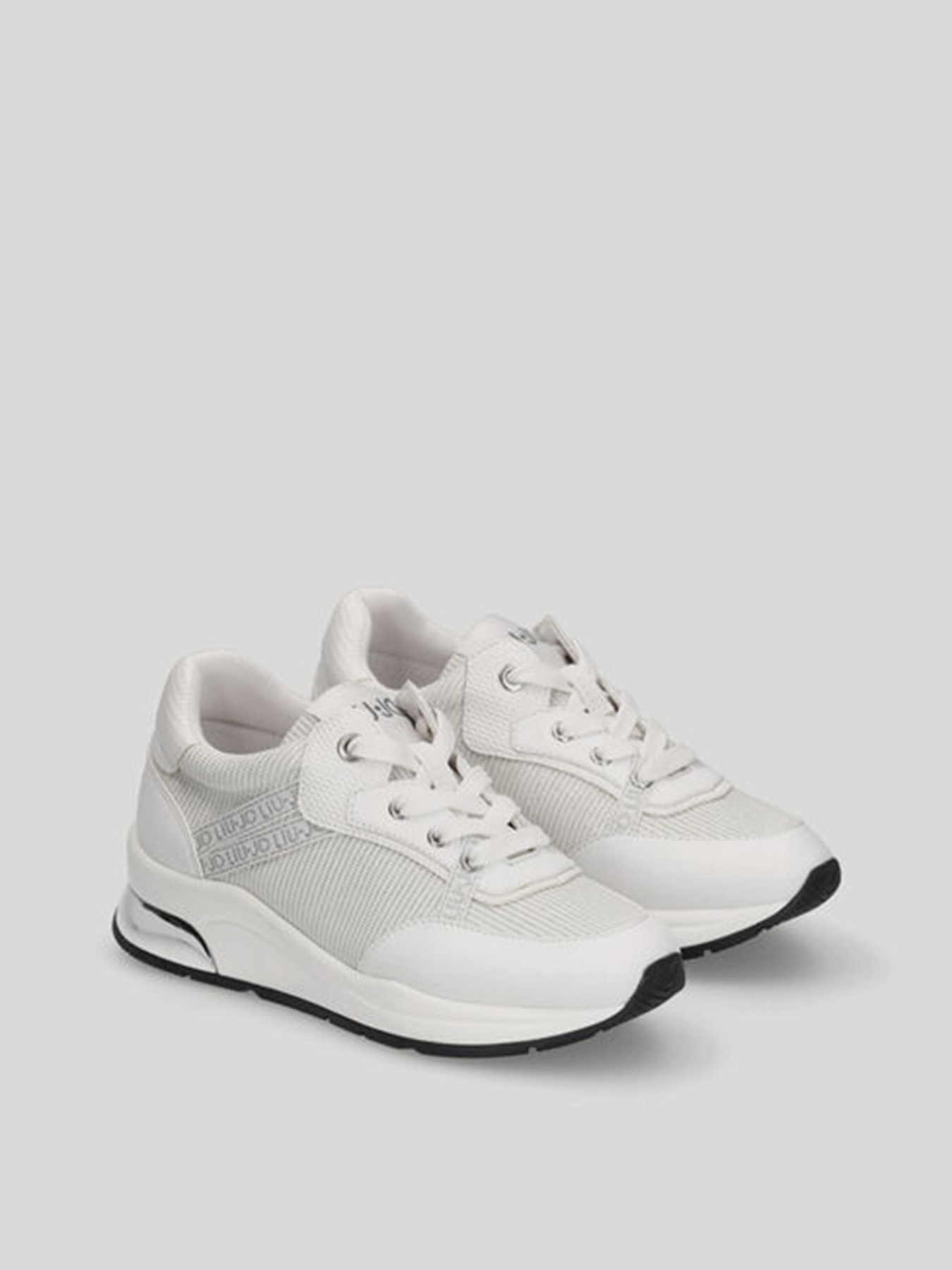 Кроссовки повседневные Liu Jo модель 4A1731EX08301111 Кроссовки повседневные Liu Jo модель 4A1731EX08301111 Фото